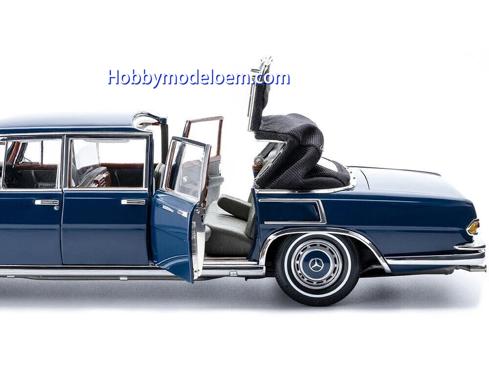 CMC Mercedes-Benz 600 6-door Pullman Landaulet with functional softtop