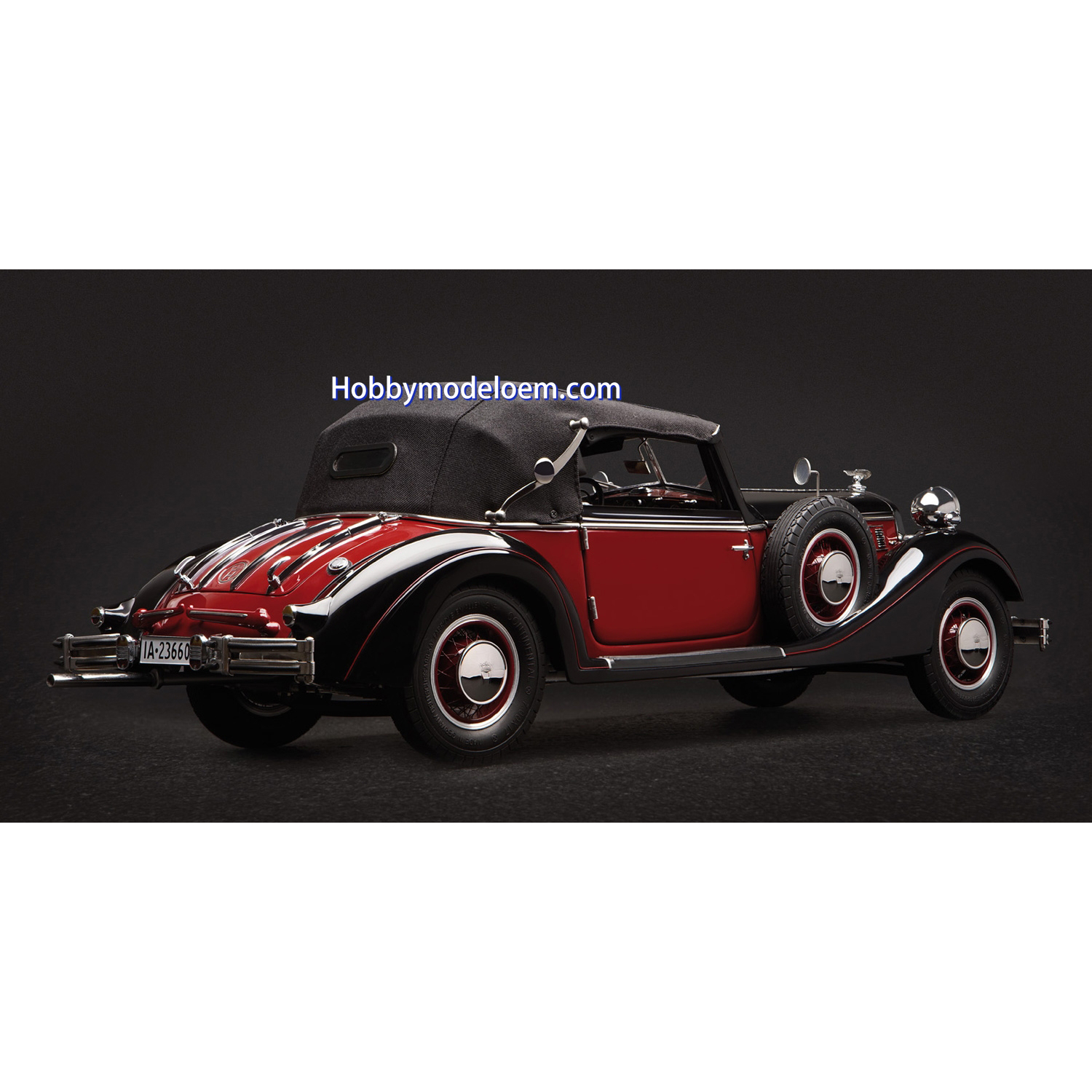 CMC Horch 853, 1937, two-tone finish red/black 1:12