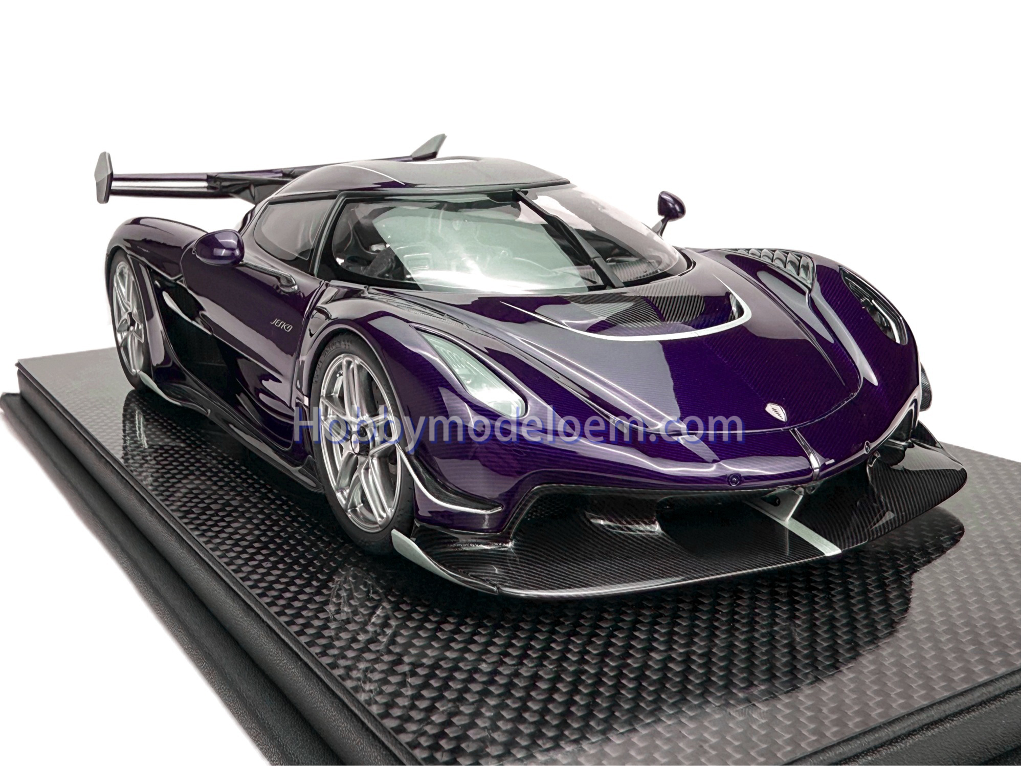 Frontiart New Release 1：18 Koenigsegg Jesko Purple Tinted Carbon Resin Model Car