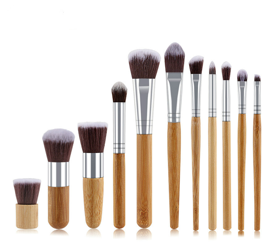 Hot 11PCS Natural Bamboo Handle Makeup Brushes Set High Quality Foundation Blending Cosmetic Make up Tool Set with Cotton Bag