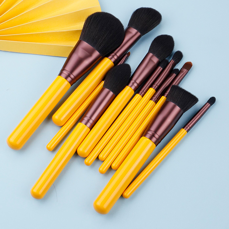 11PCS Synthetic Hair Brushes Set Face Eye Cosmetic Beauty Beginer Tool Yellow Makeup Brush