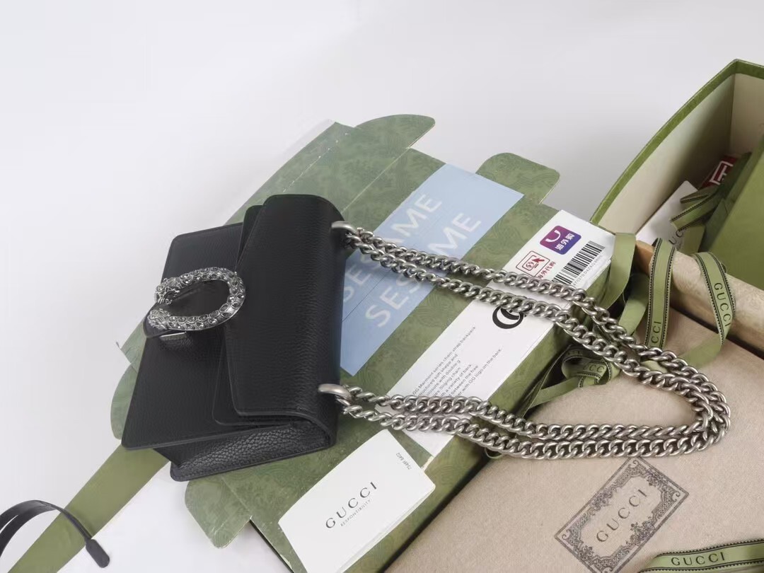 Simple retro shoulder bag Bacchus bag