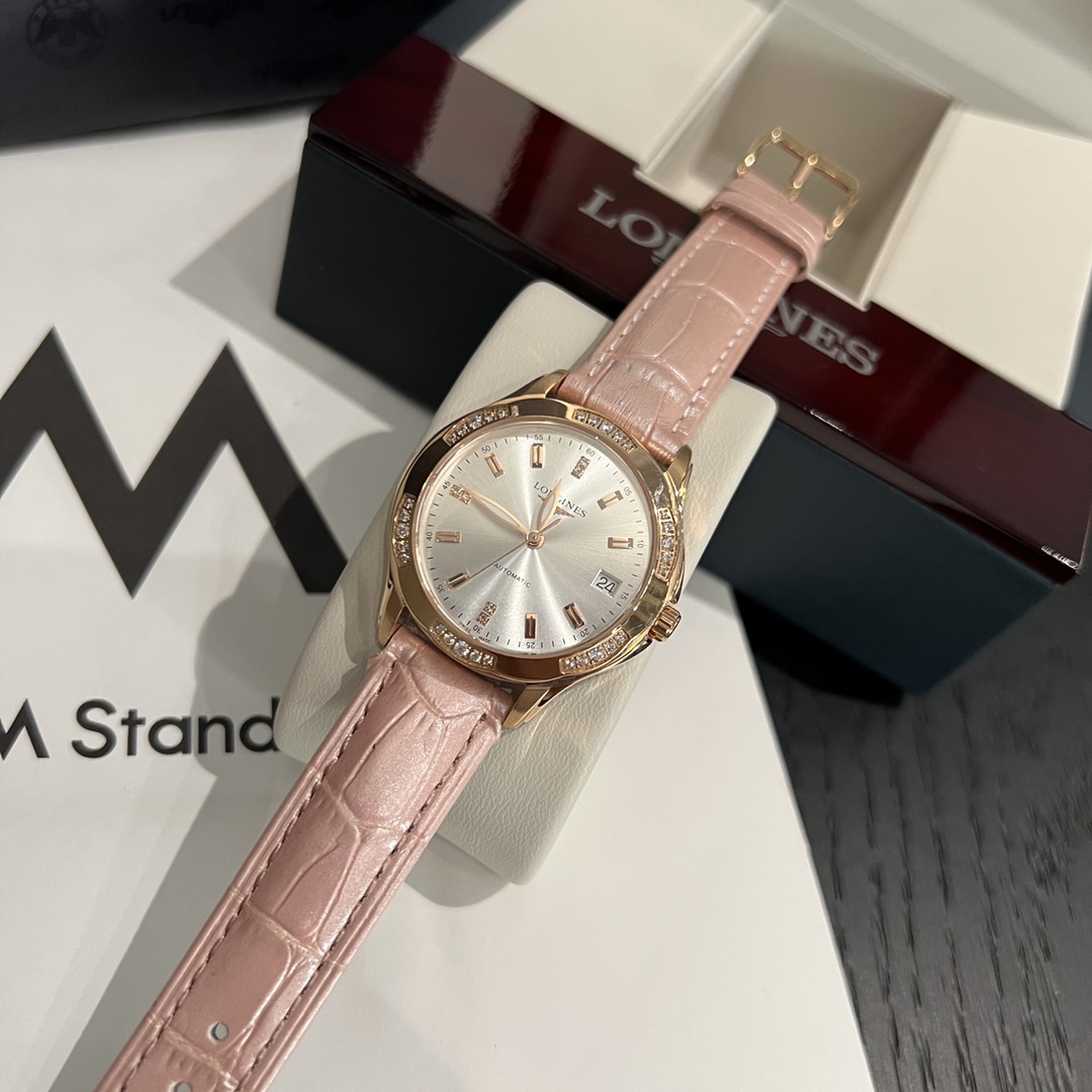 Ladies Quartz Watch with Diamond Case