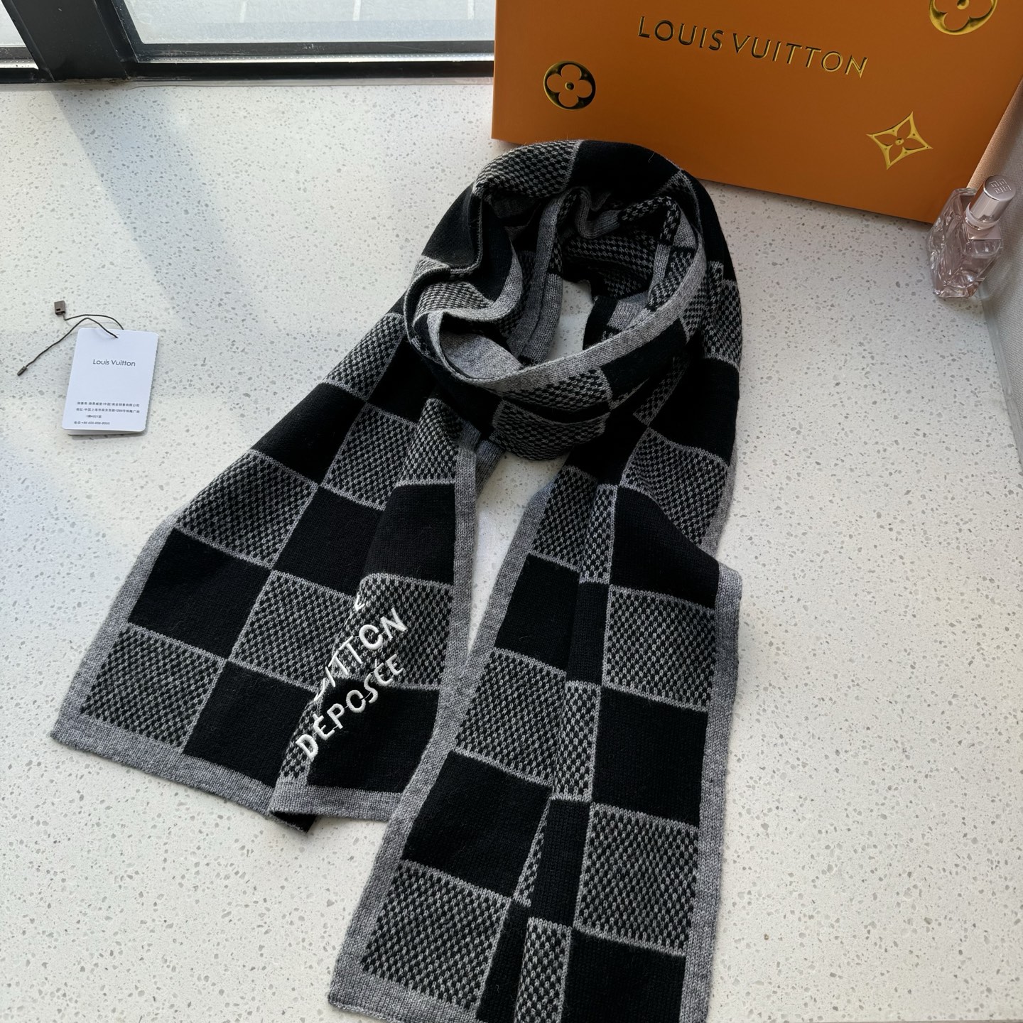 checkerboard wool scarf