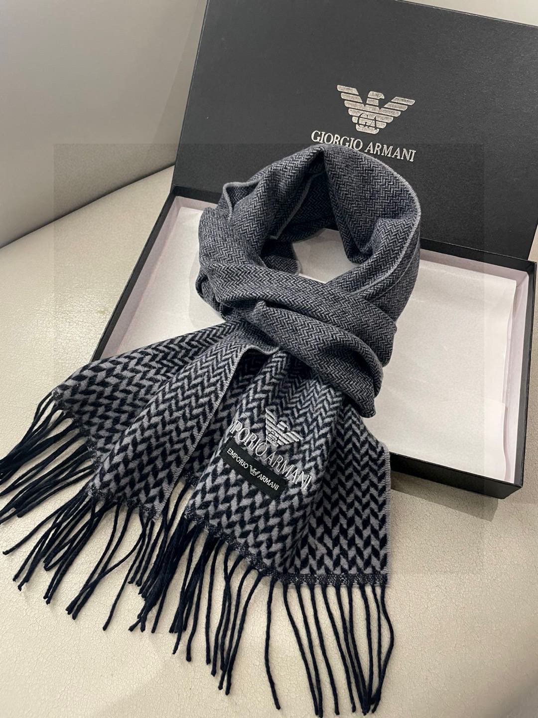 Lamb wool scarf striped color matching