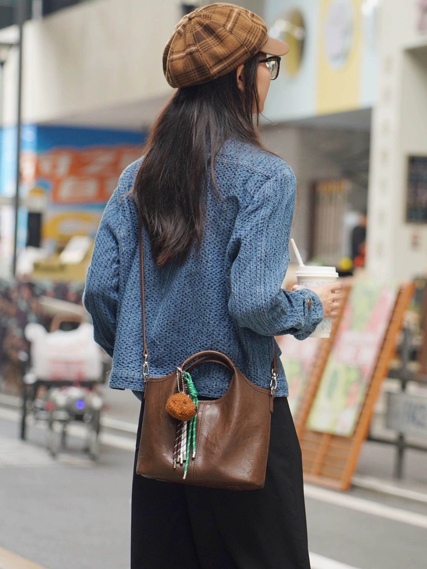 Premium retro handbag