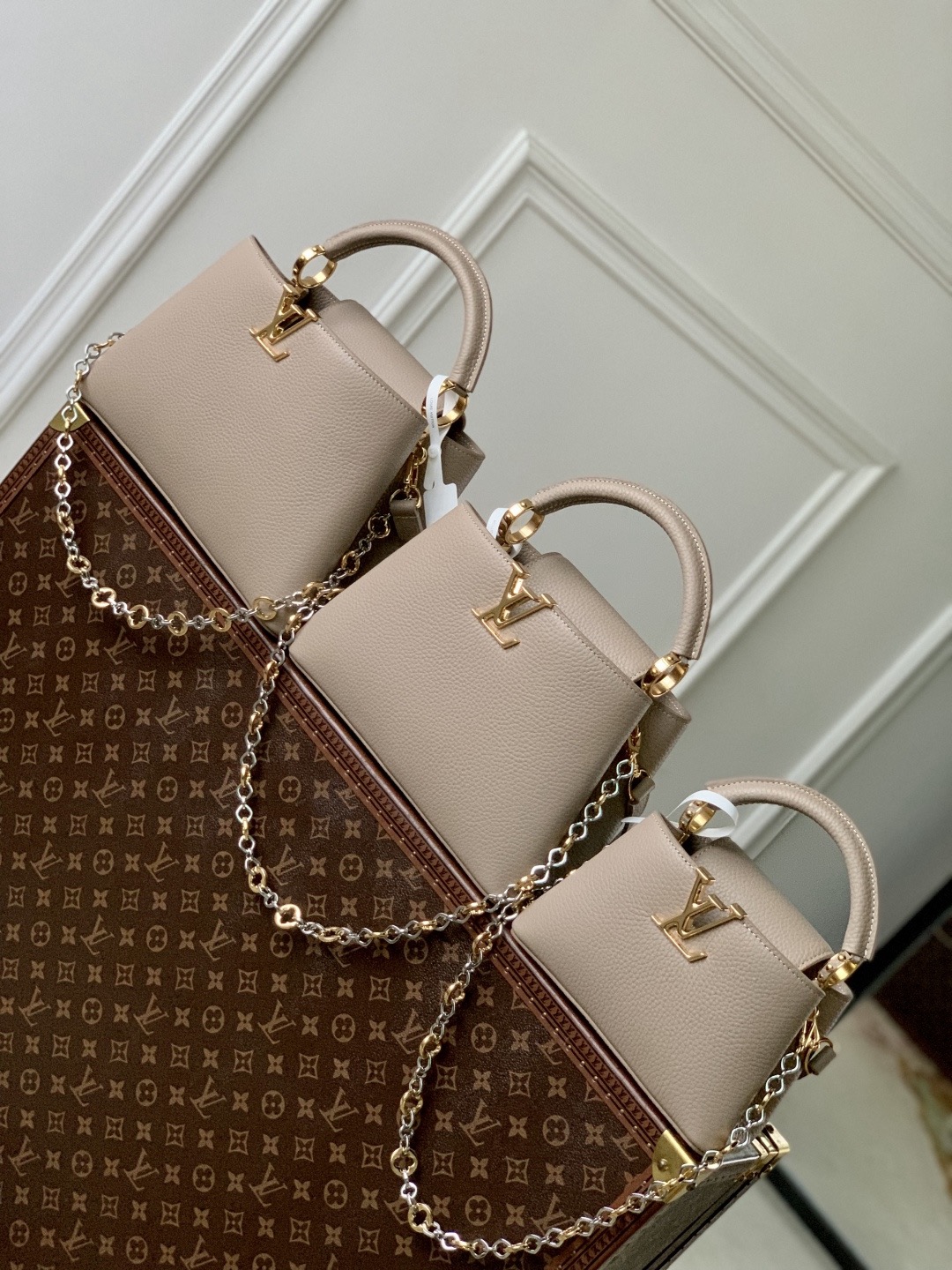 Metal chain premium sense versatile shoulder bag pink