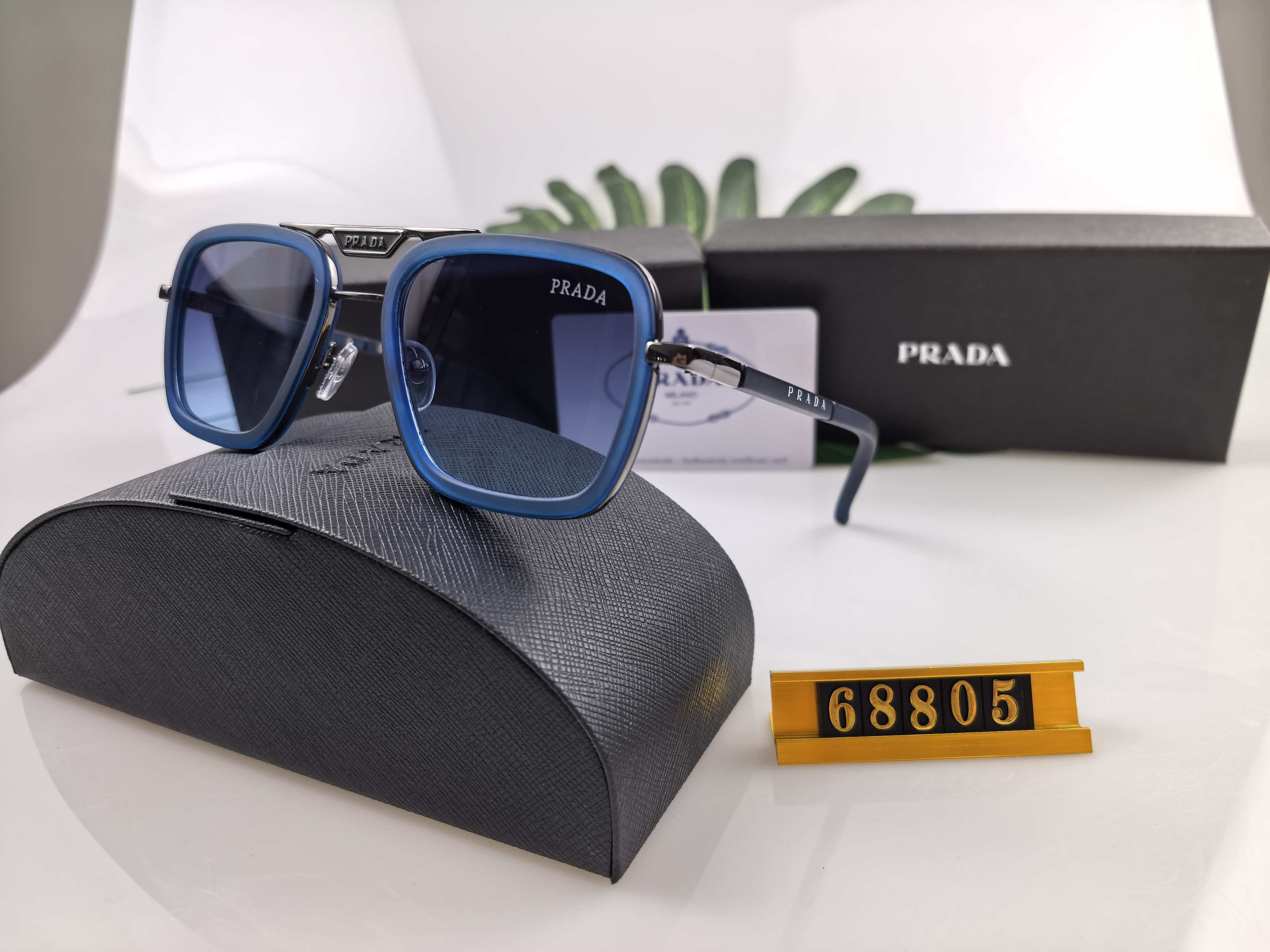 Spider Man's same sunglasses