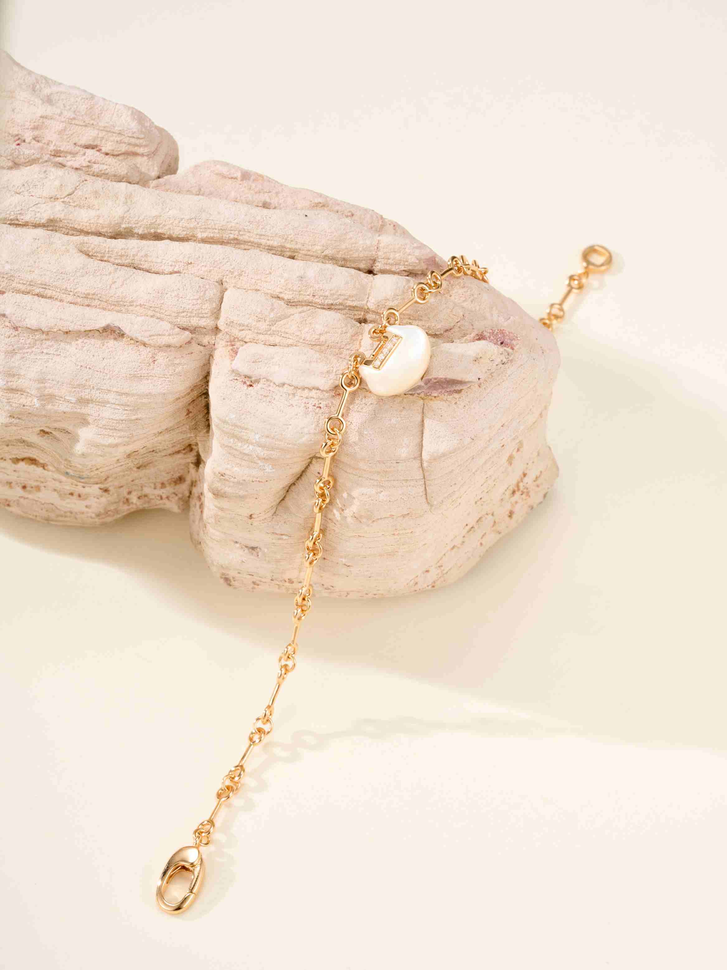  Qeelin Ruyi White Beimu Single layer Chain Bracelet