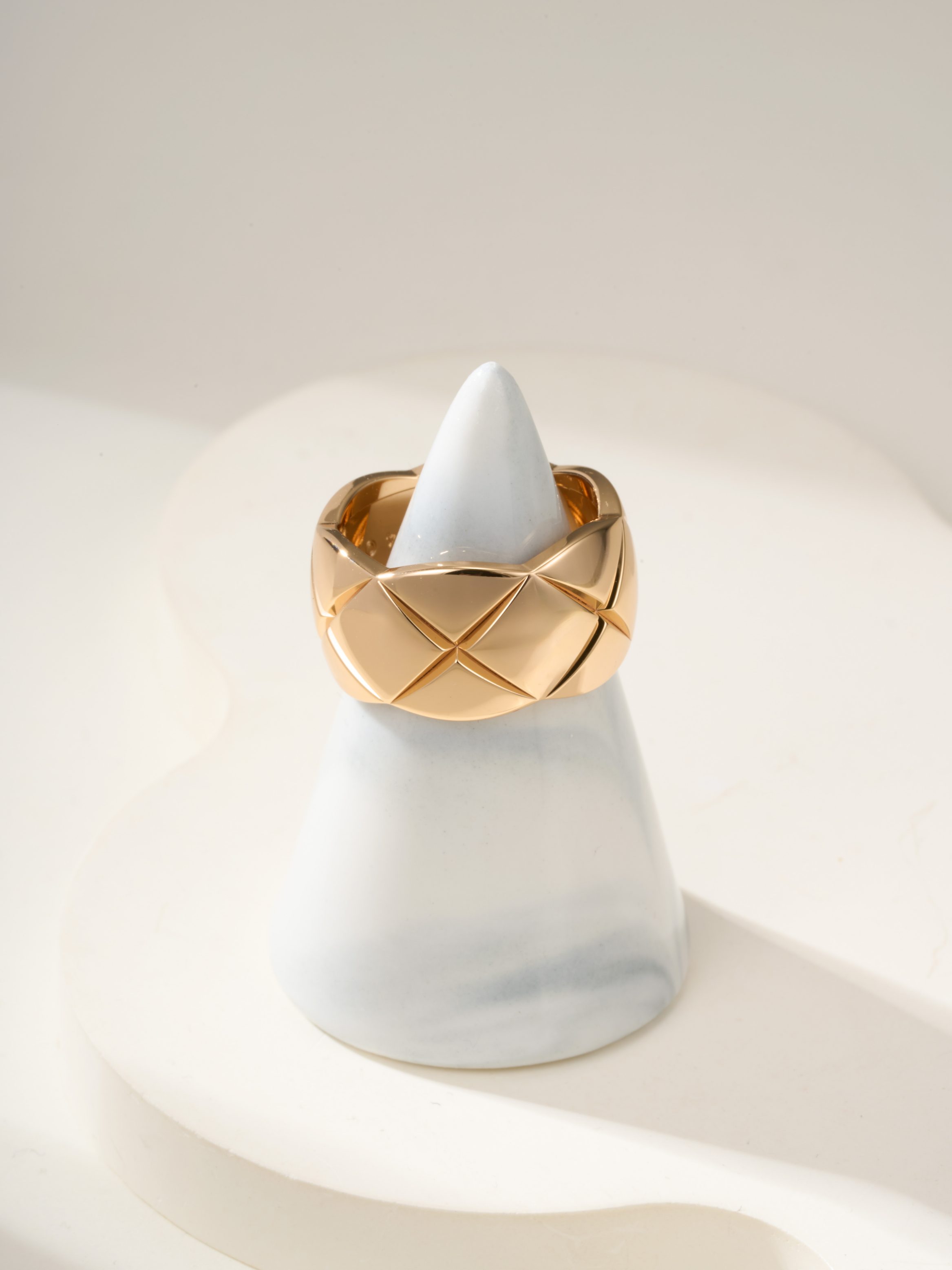 Coco diamond free large diamond grid ring