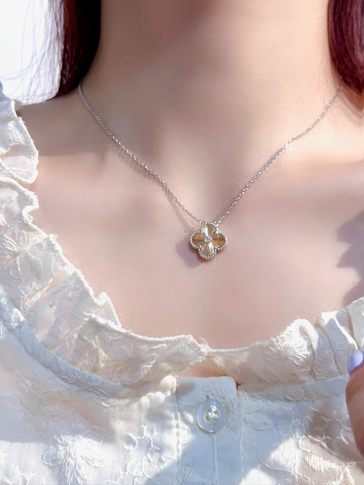 24 Christmas limited edition rose gold car flower necklace