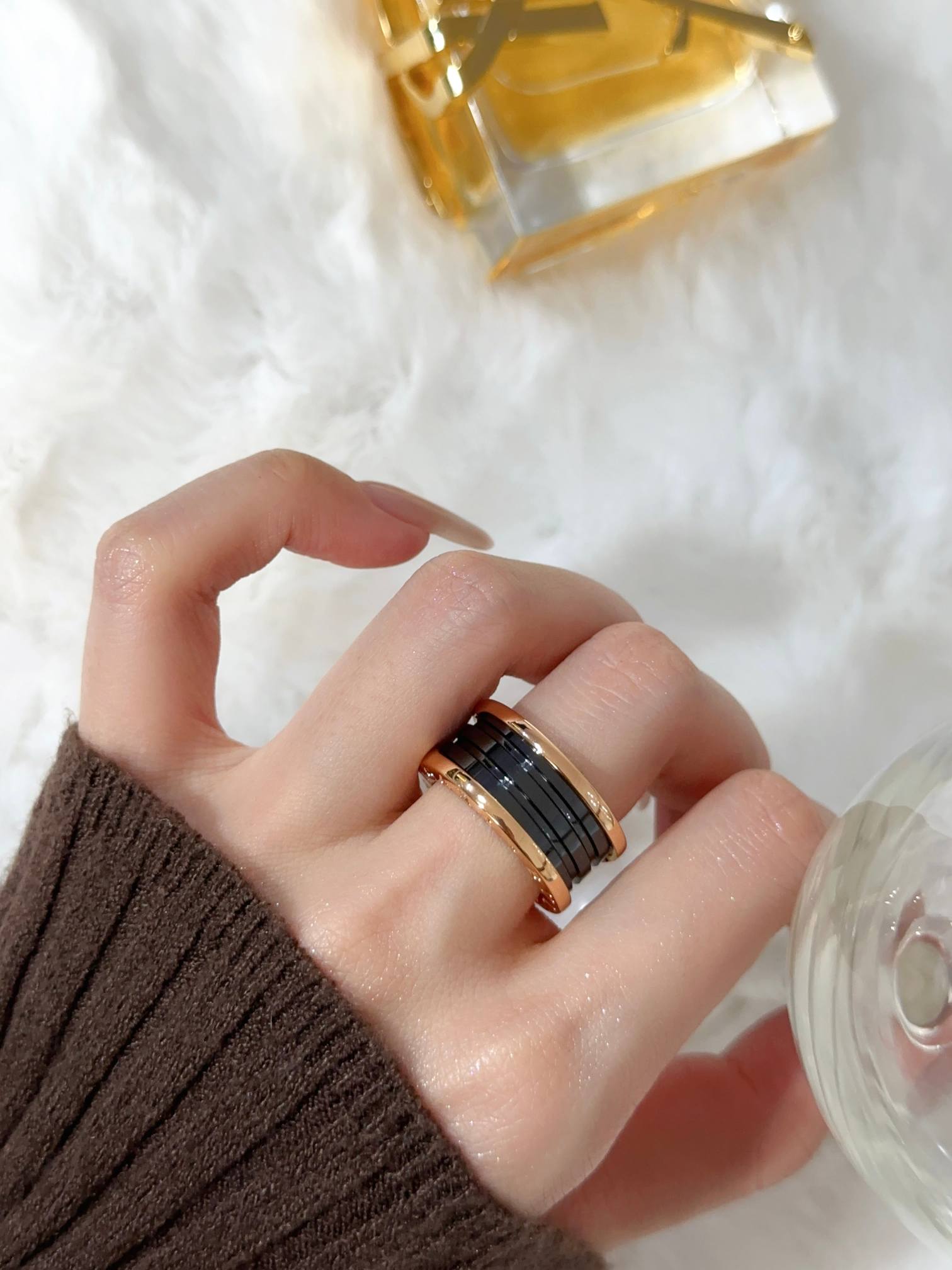 BV Classic Wide Black and White Ceramic Ring