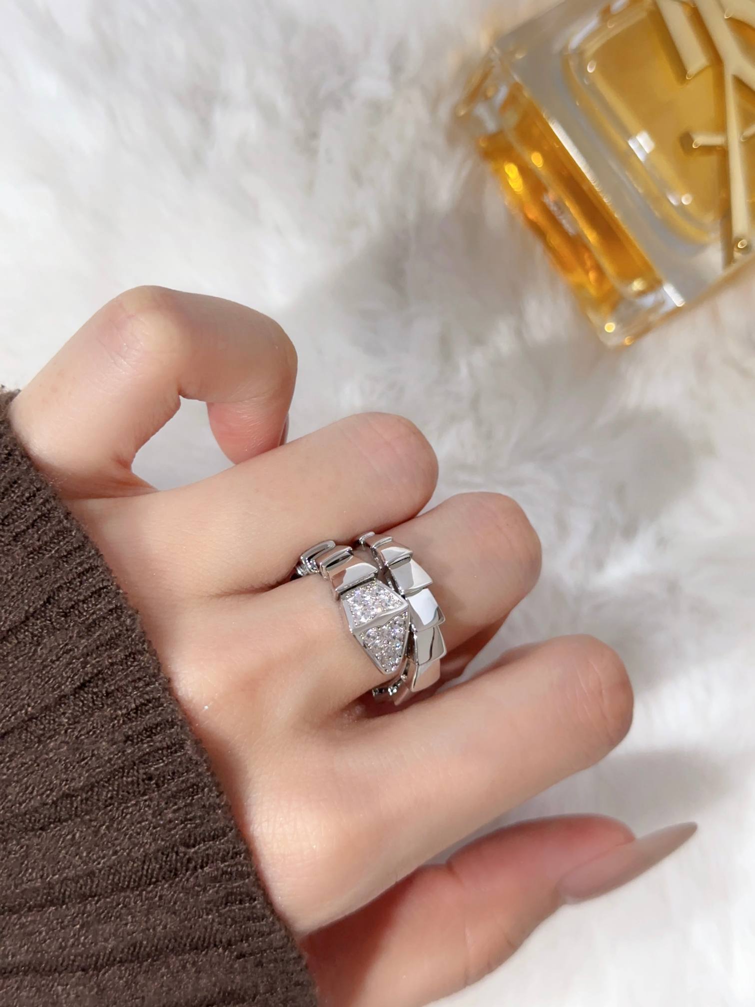 Serpenti Snake Head Drill Wide Snake Ring