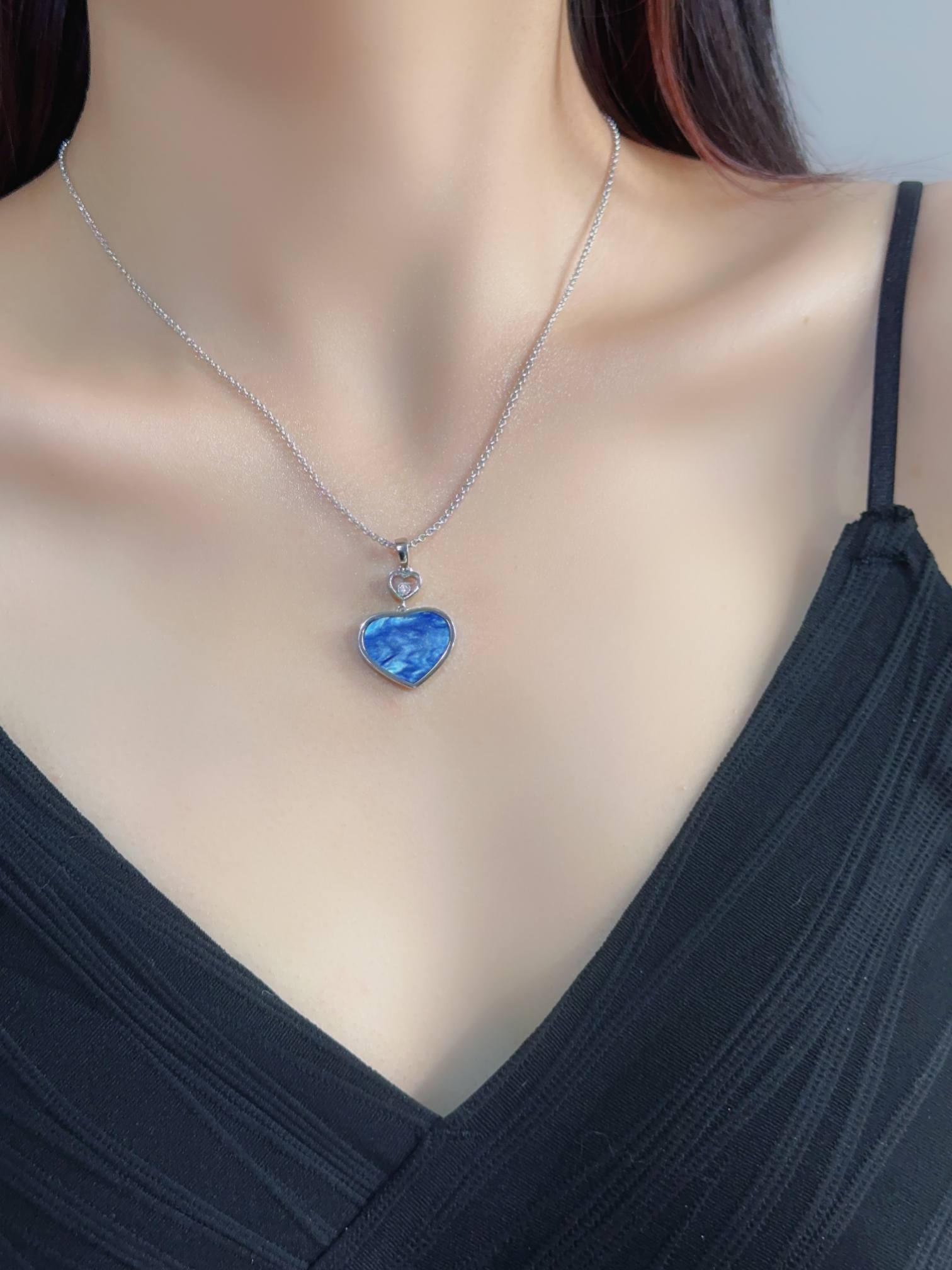 Happy Love Blue Beimu Necklace