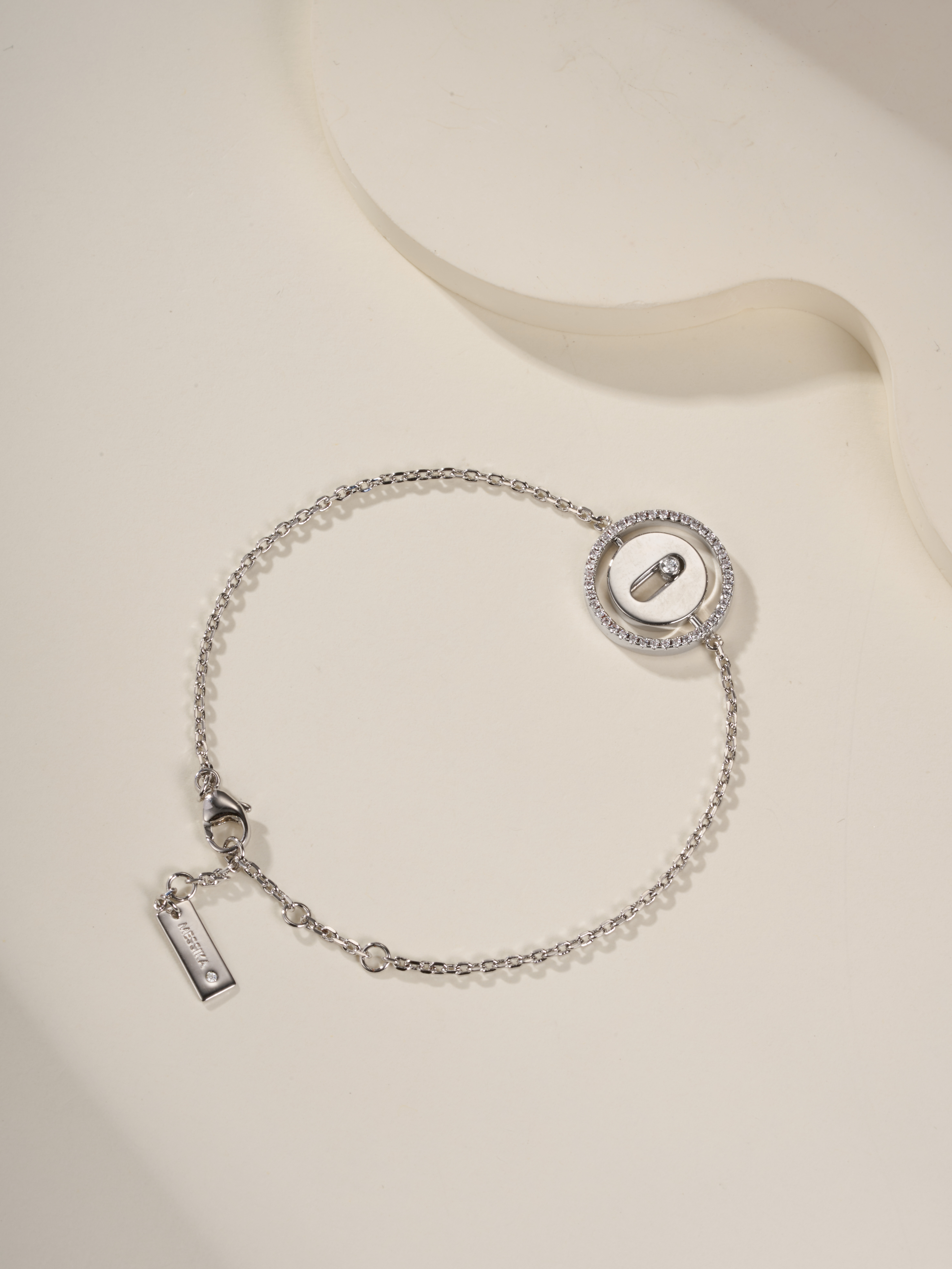 Lucky Move series bracelet