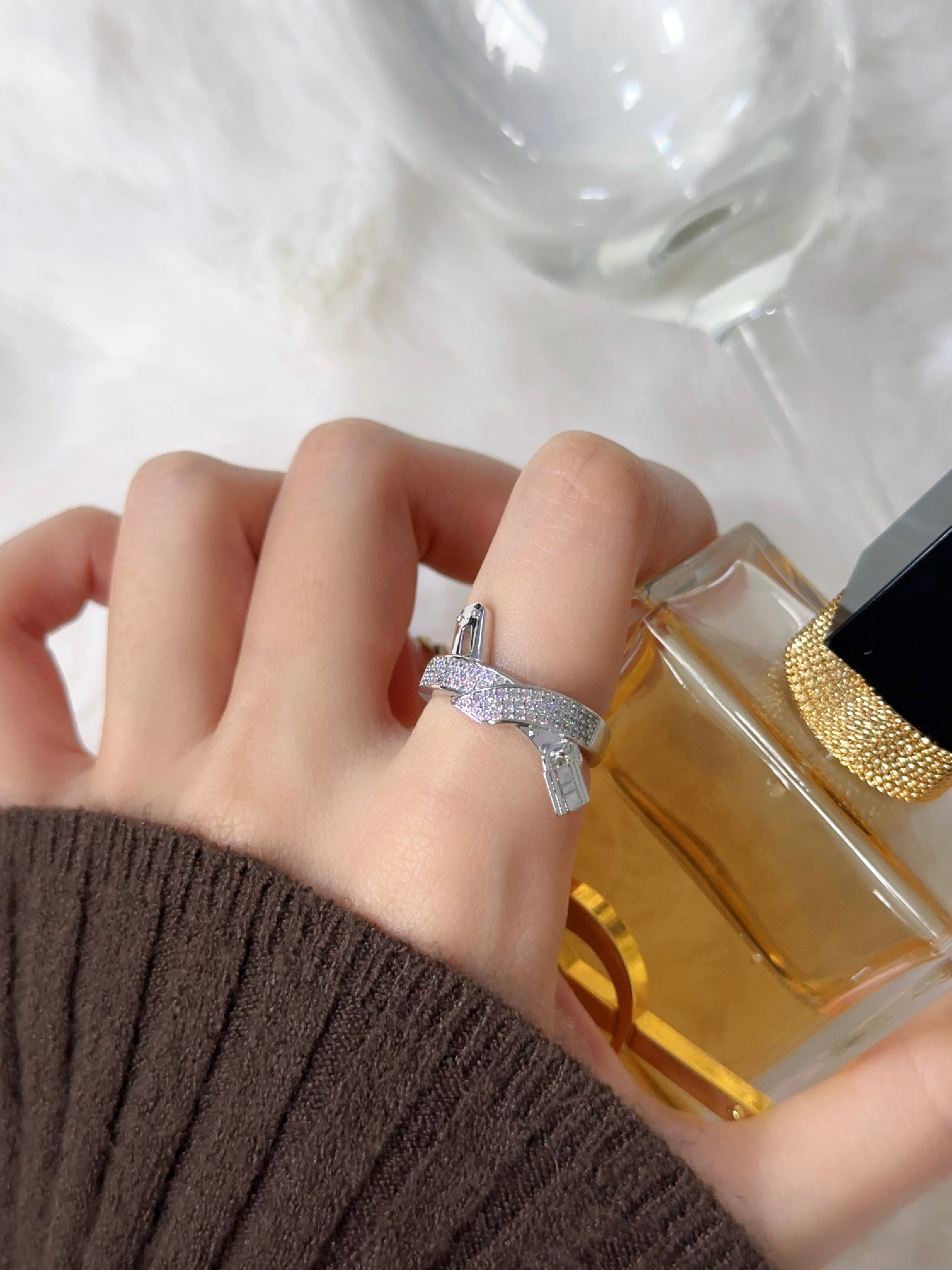 Kelly Gavroche Cross set Diamond Lock Head Ring