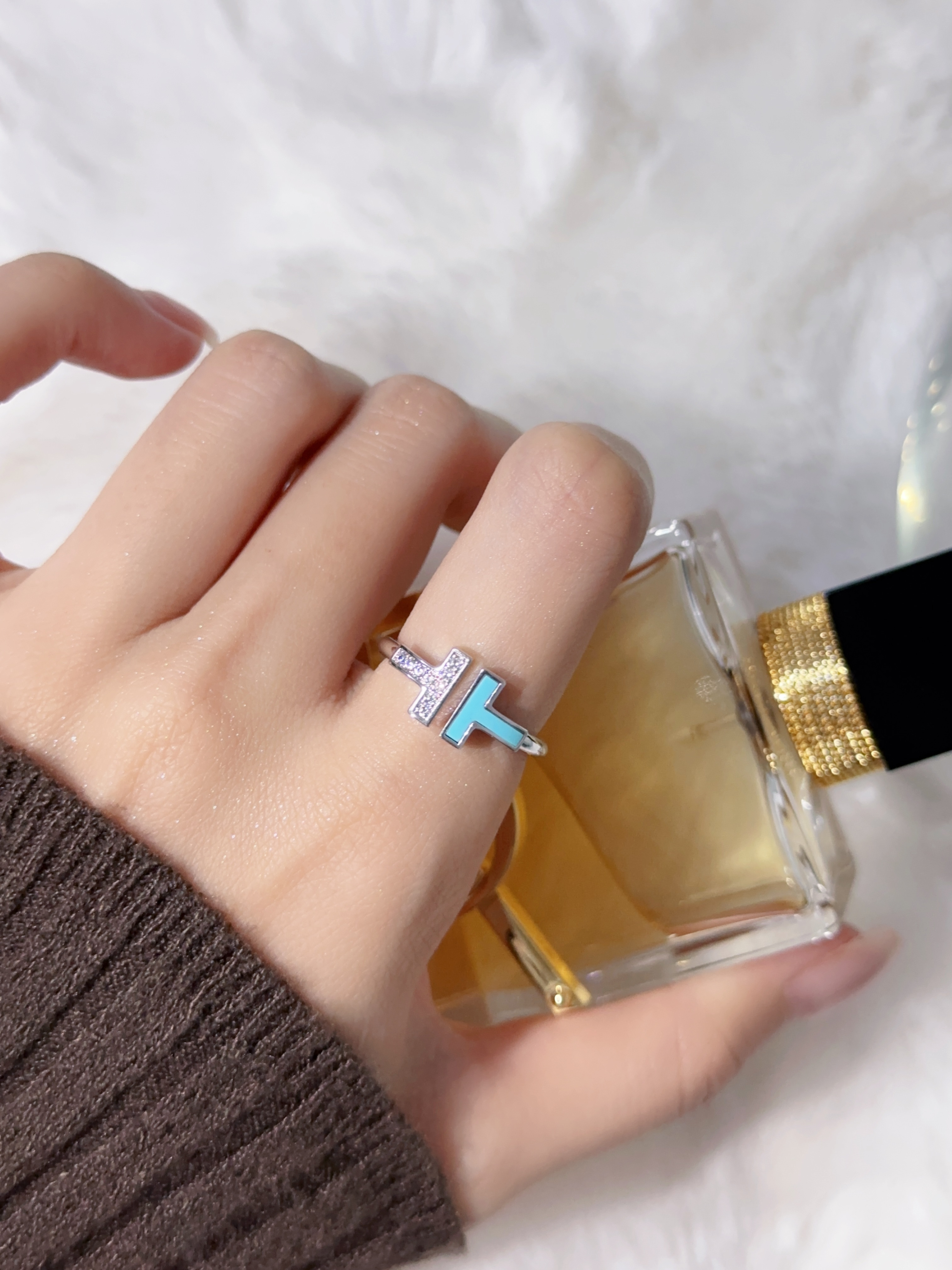 Half diamond, half green ring