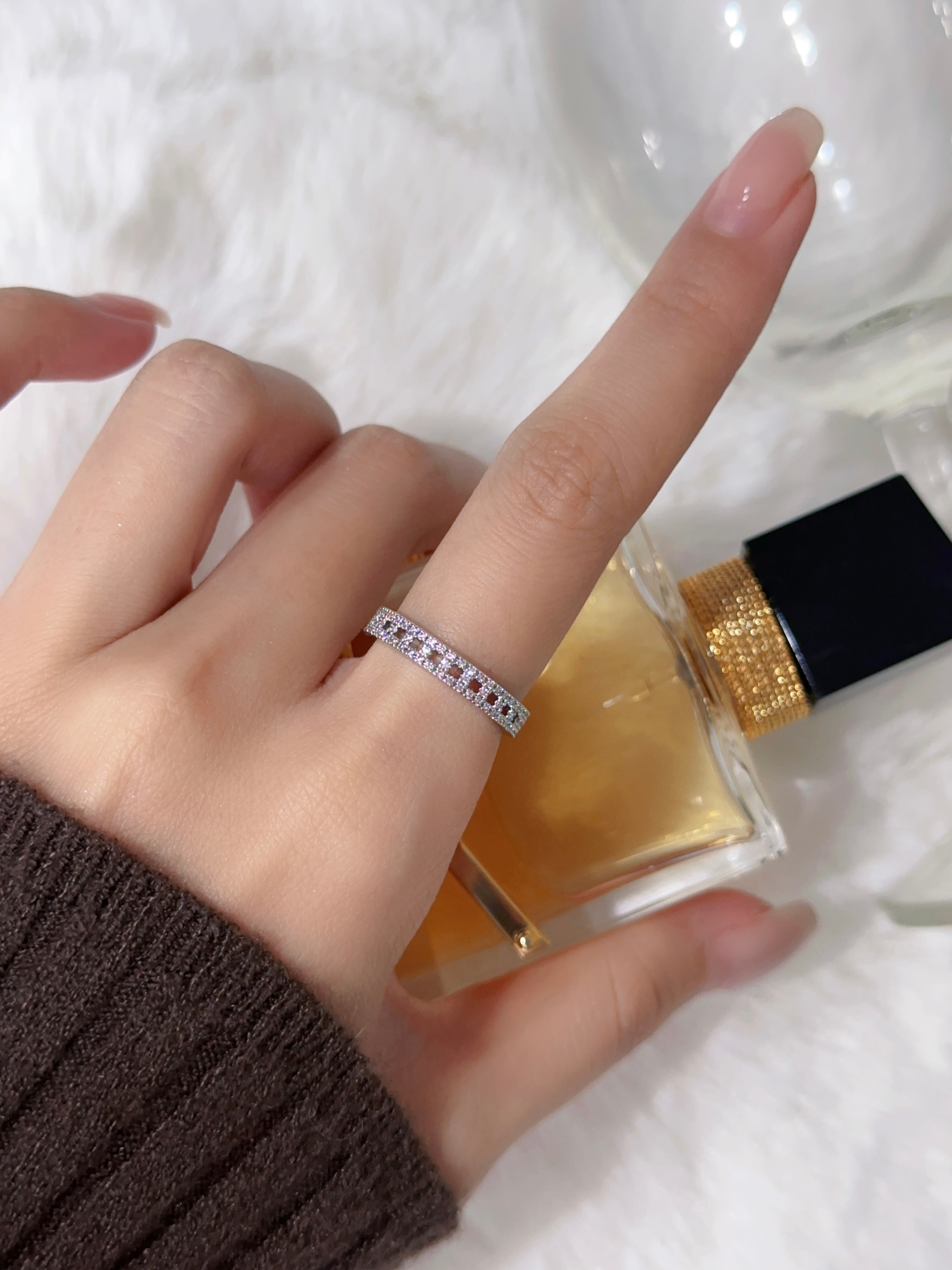 True Narrow 3.5 Full Diamond Ring