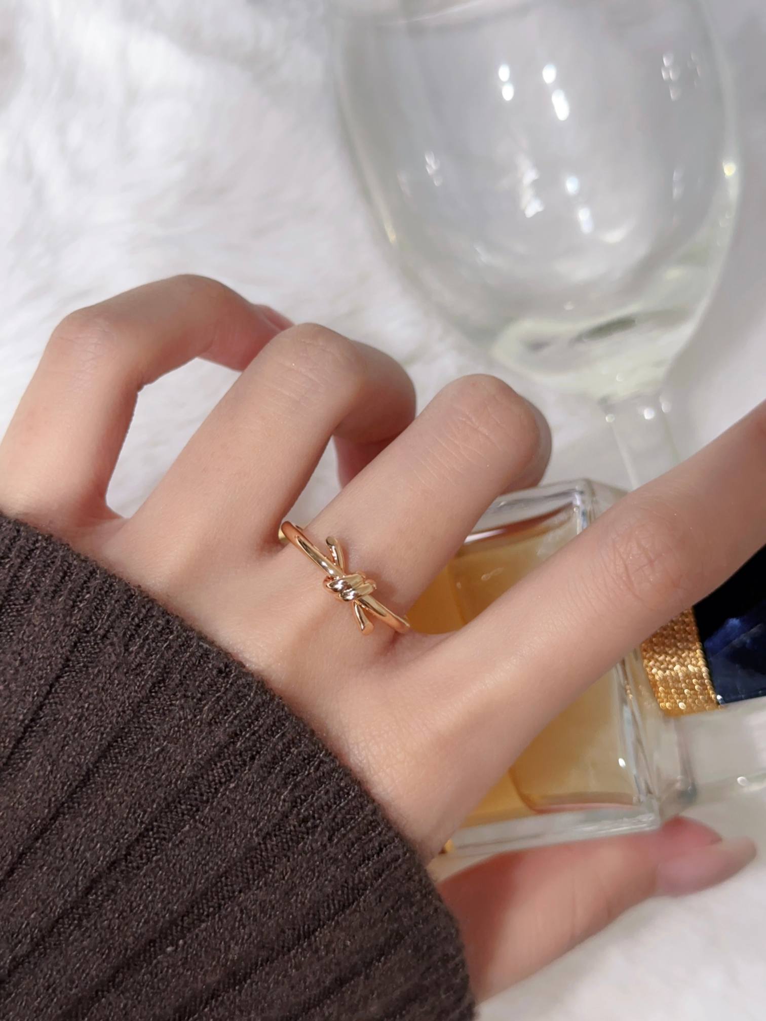 T knot diamond free ring