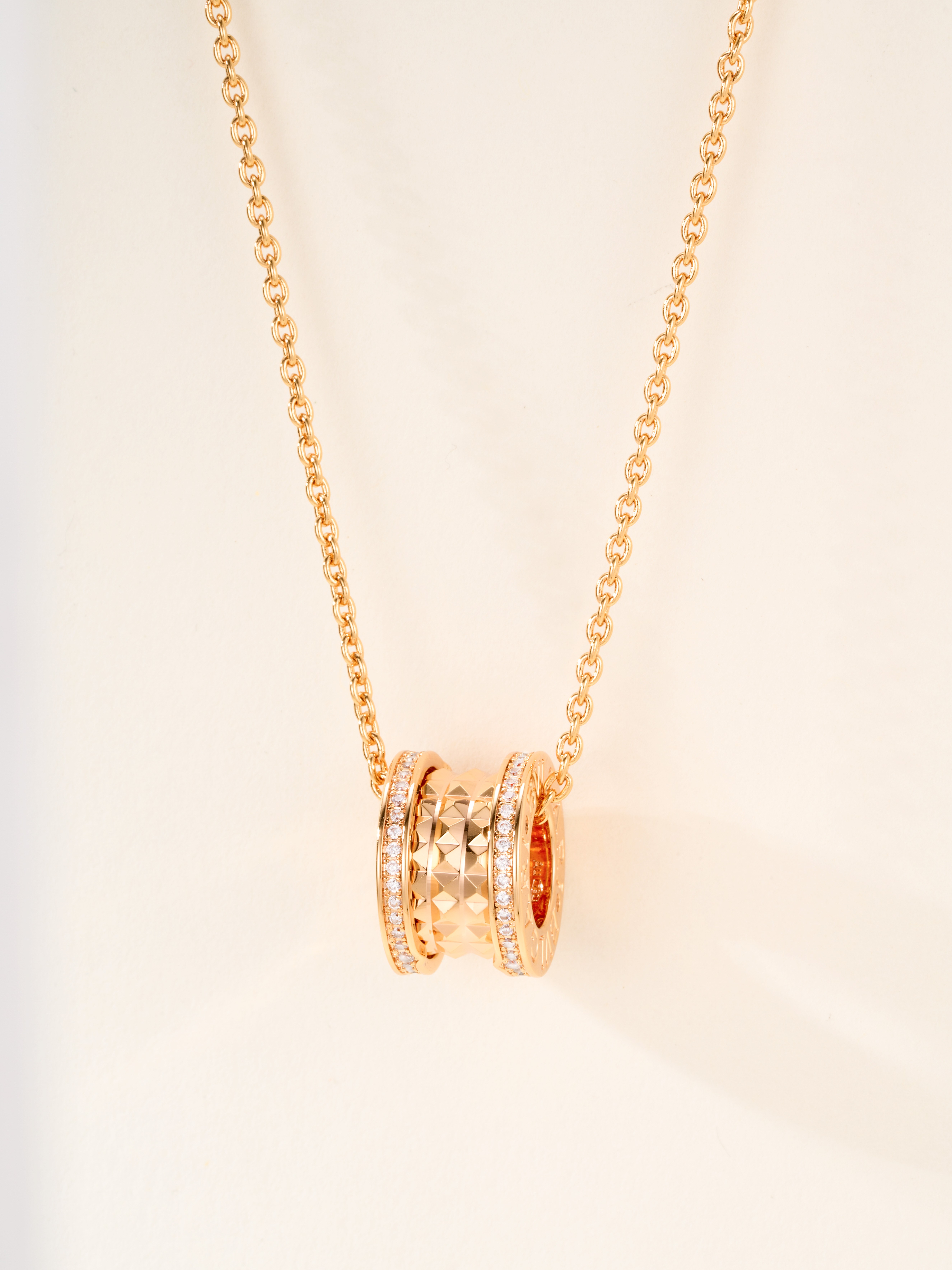 BV Spiral Edge Diamond Necklace (CNC Process)