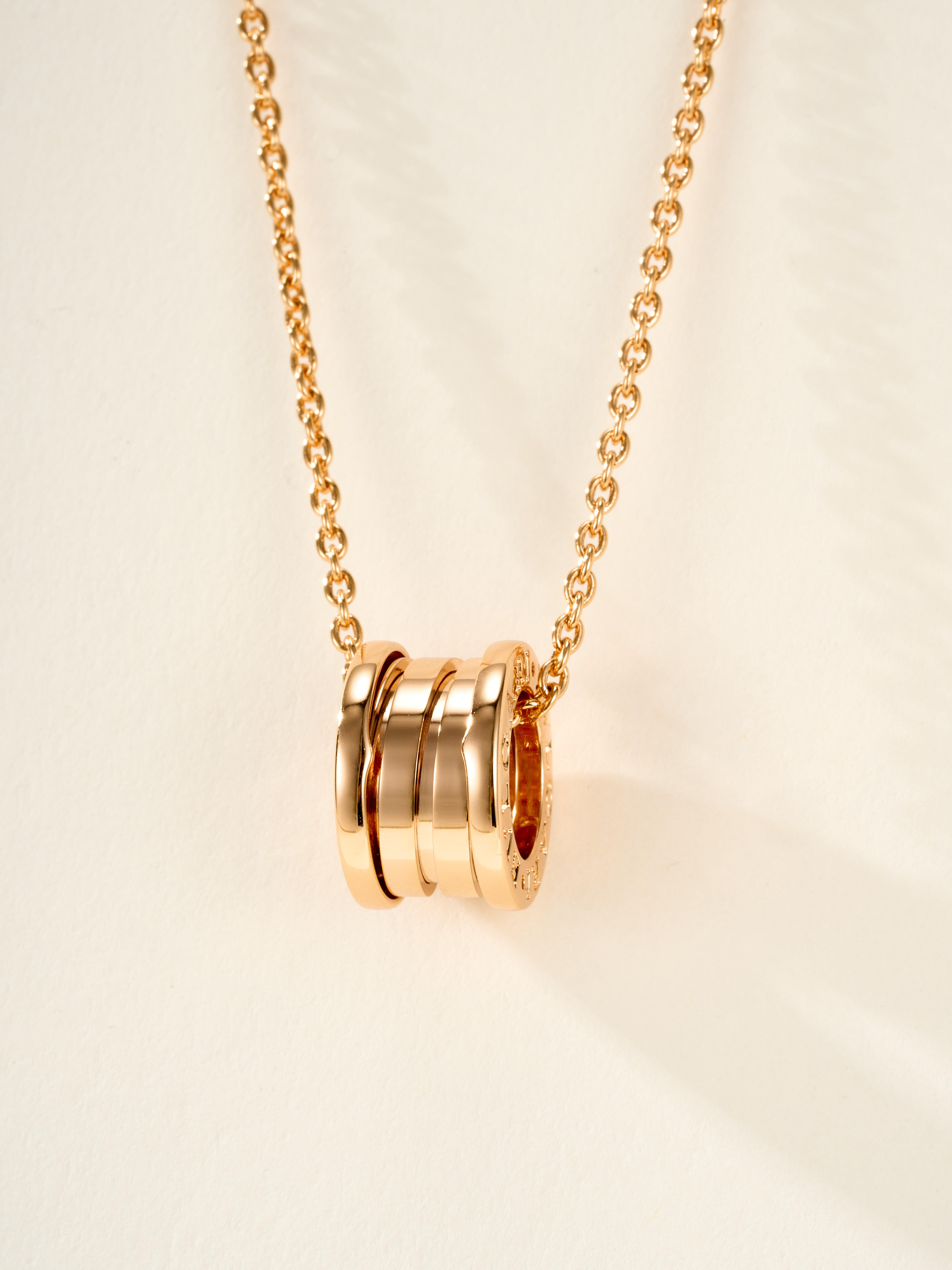 Classic Spring Diamond free Necklace