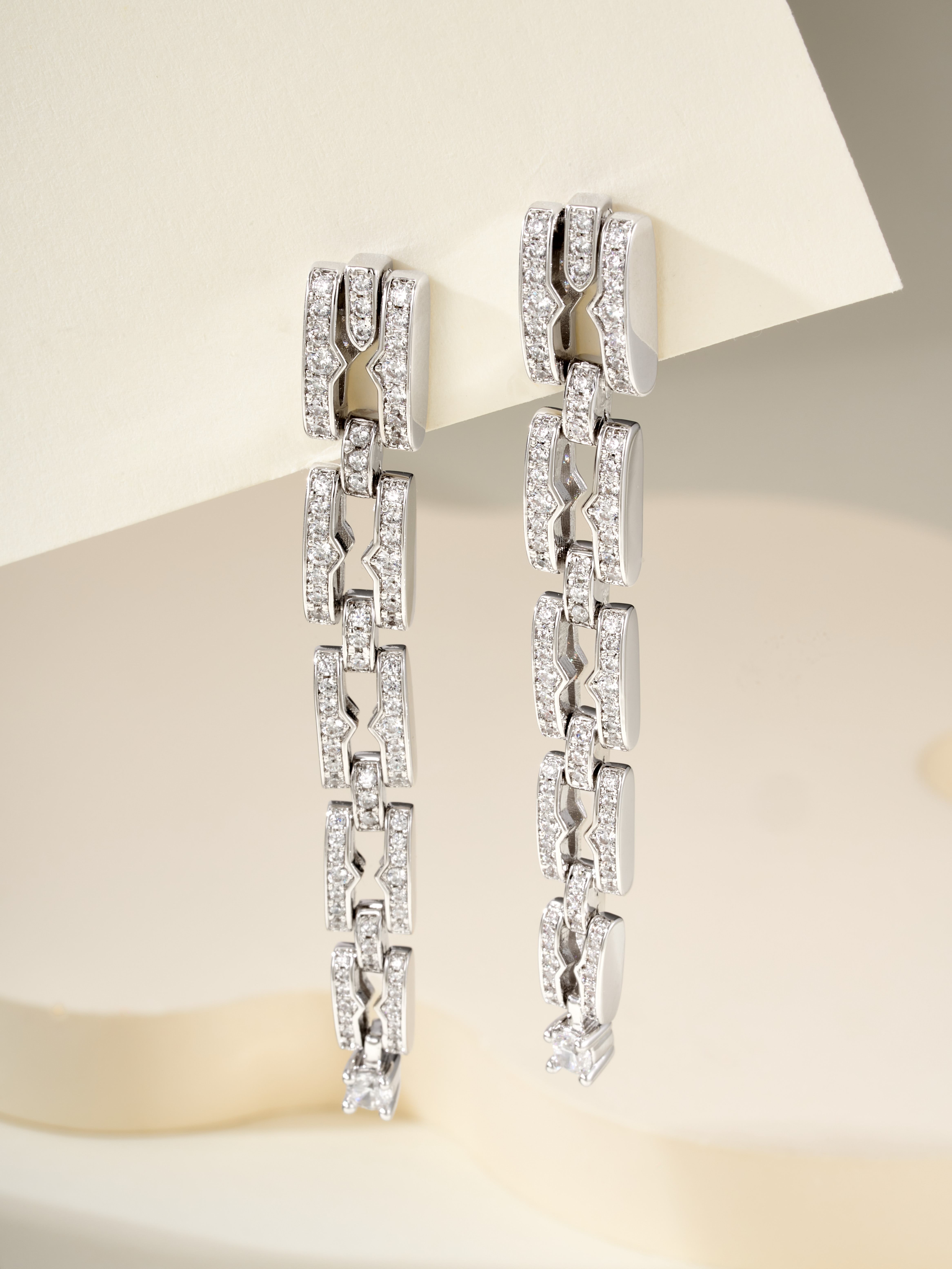 B. ZERO1 series earrings