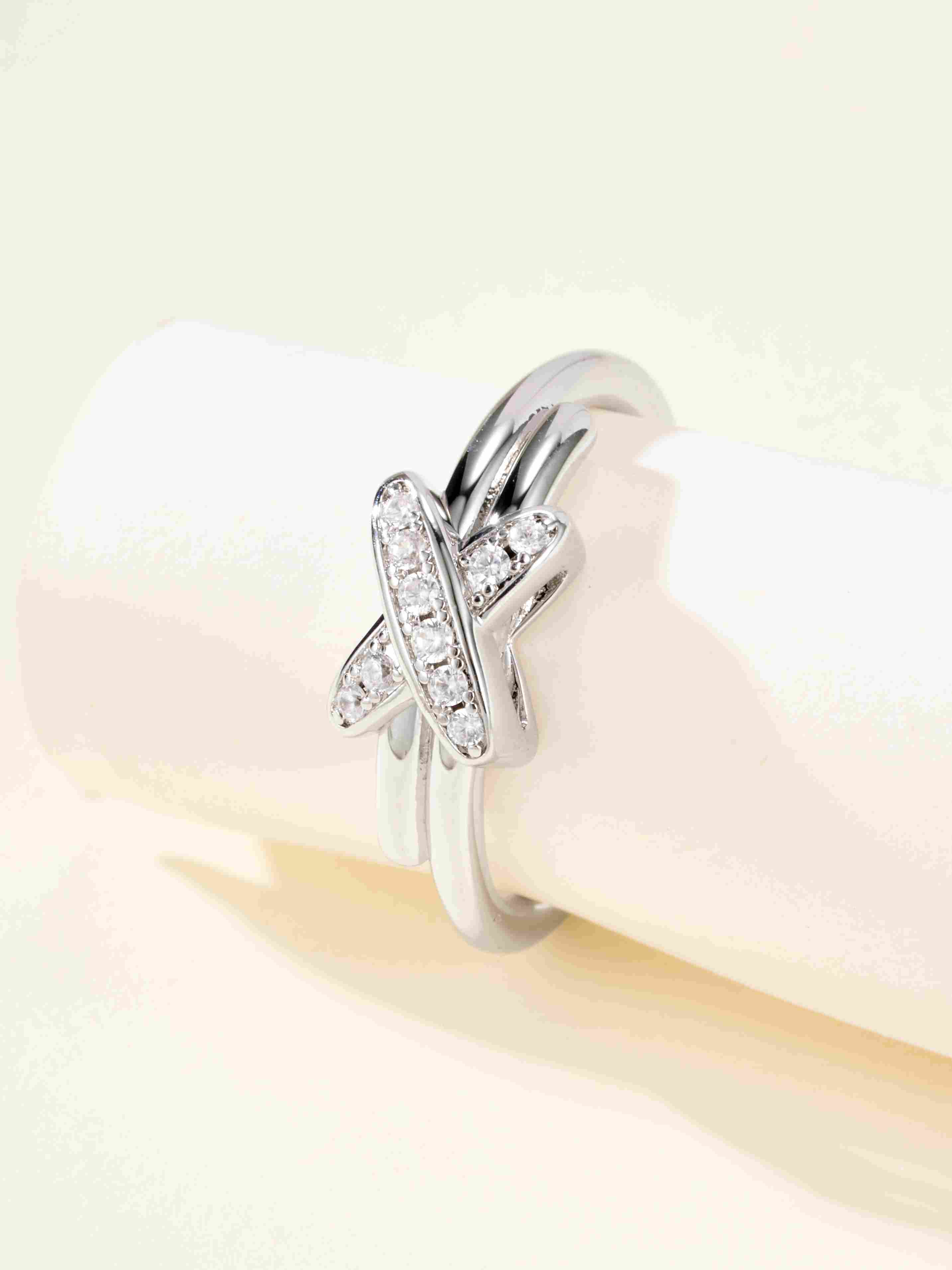 CHAUMET Fork Ring