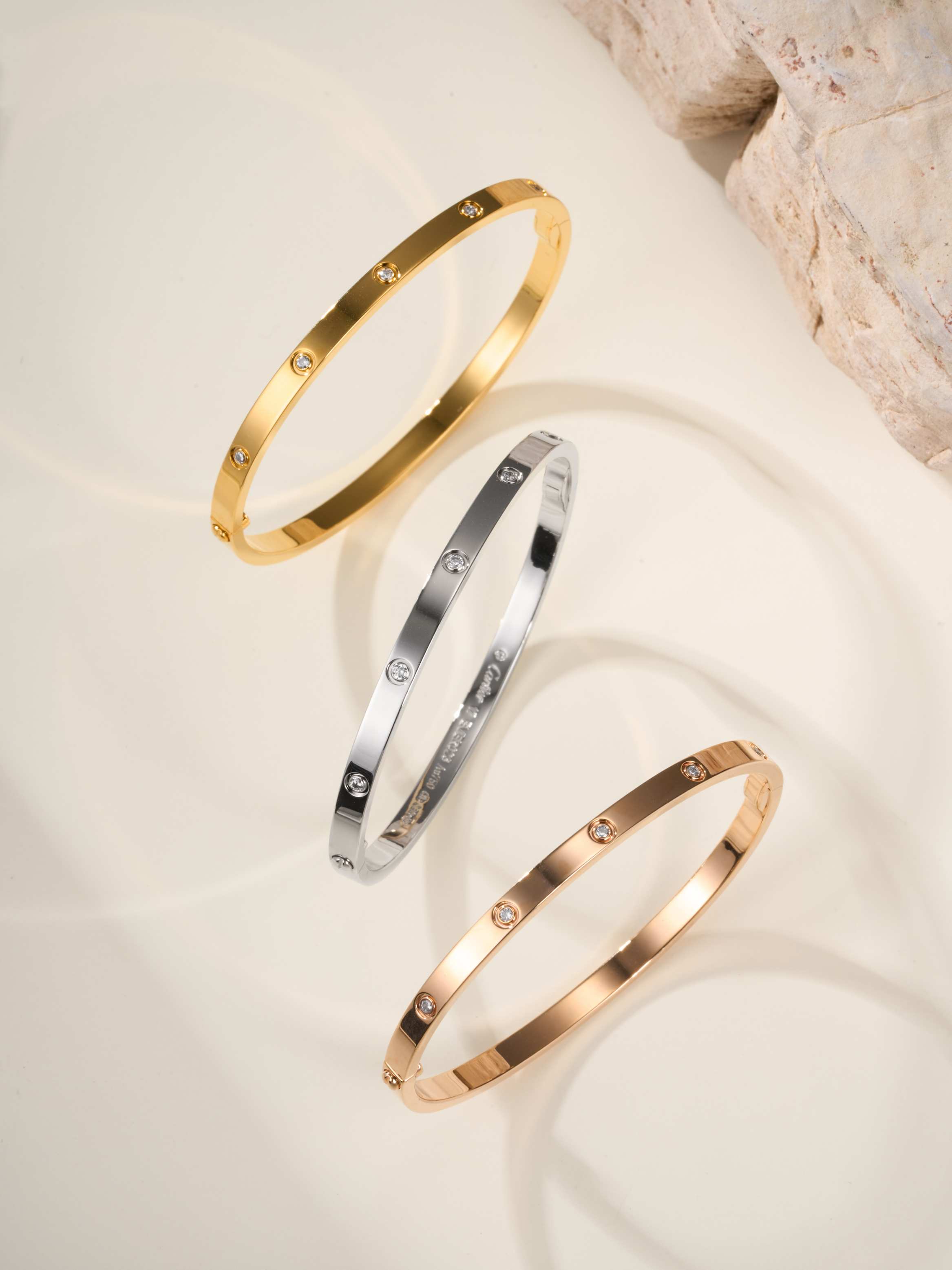 Classic Love Narrow Edition Ten Diamond Bracelet