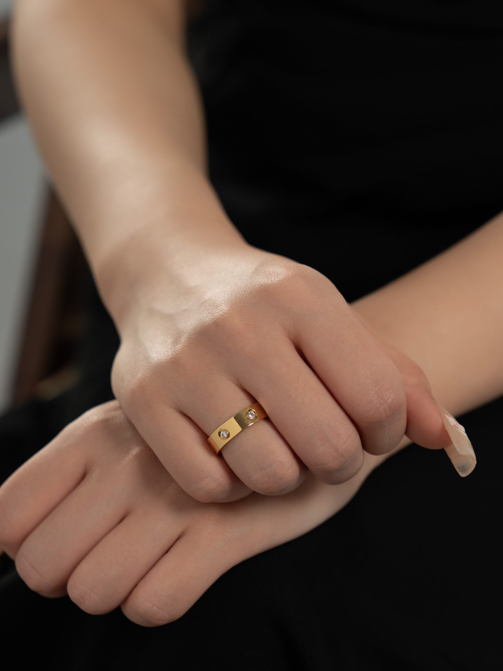 Classic Love Six Diamond Wide Ring (approximately 5.5mm)