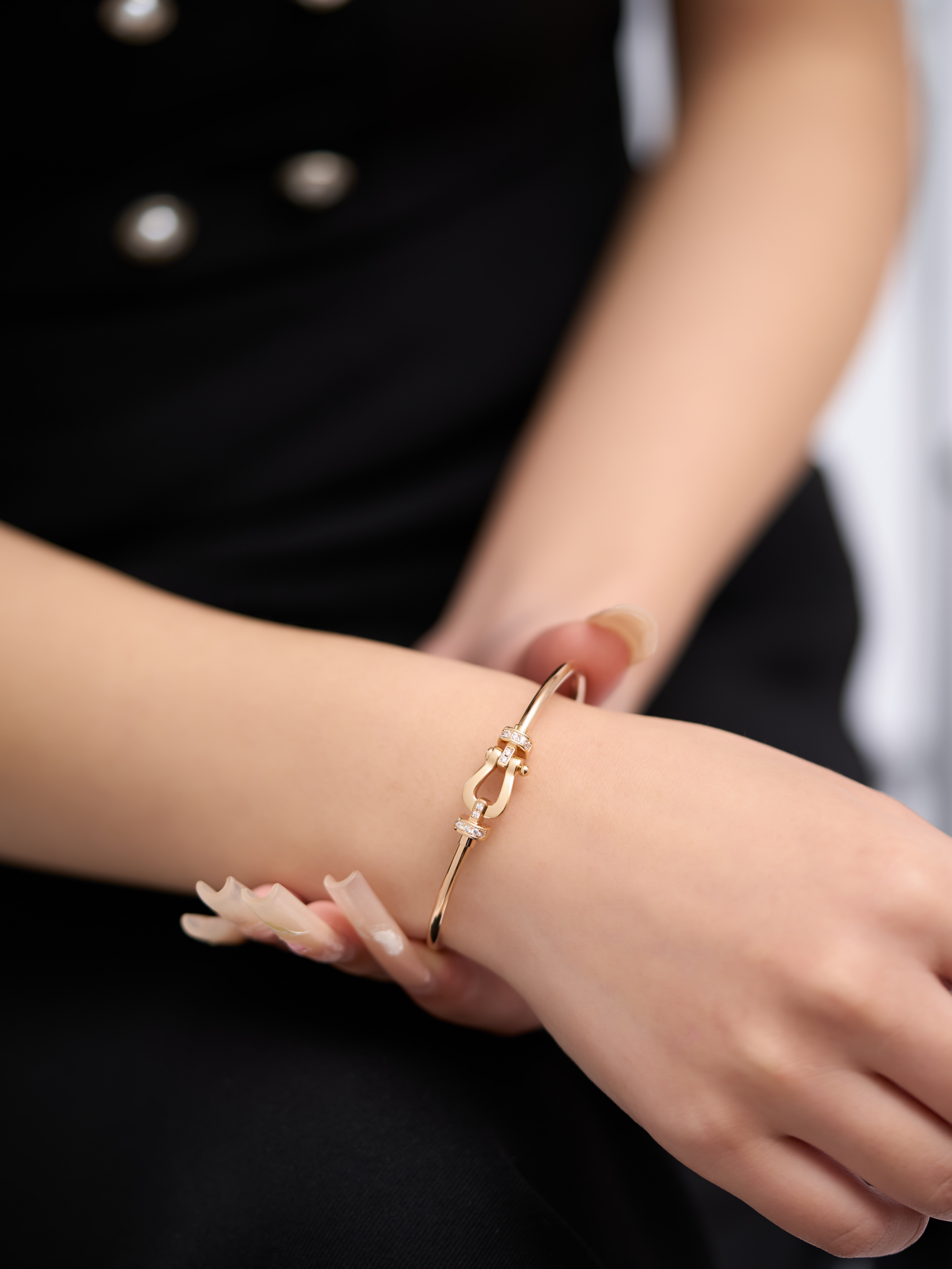 10 degree diamond horseshoe buckle bracelet (small size)