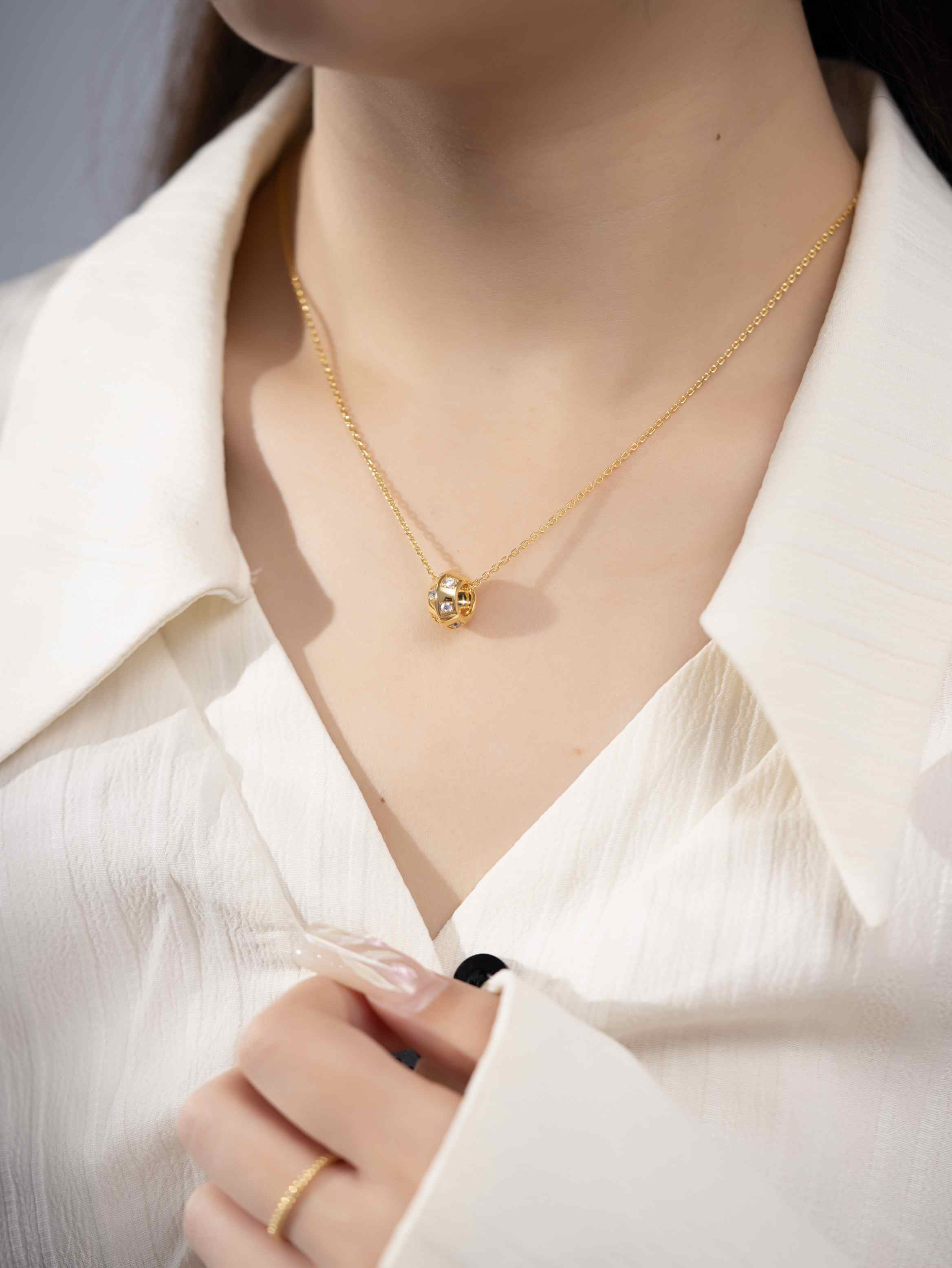 LV Damier Pattern Classic Grid Square Diamond Necklace