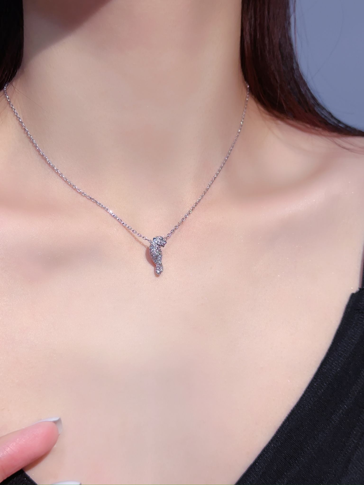 Mini version leopard necklace