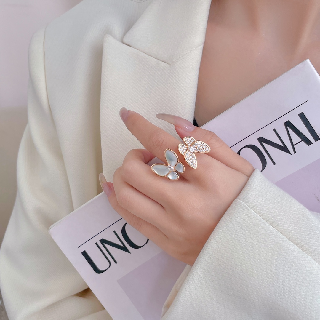 Double Butterfly White Fritillaria Diamond Set Ring