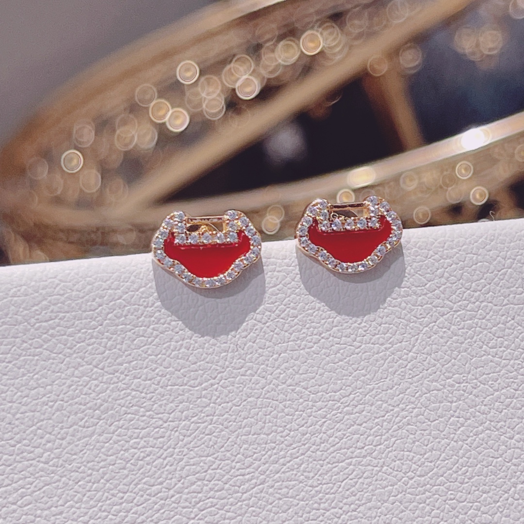 Qeelin Wulu Legend Red Gourd Earrings