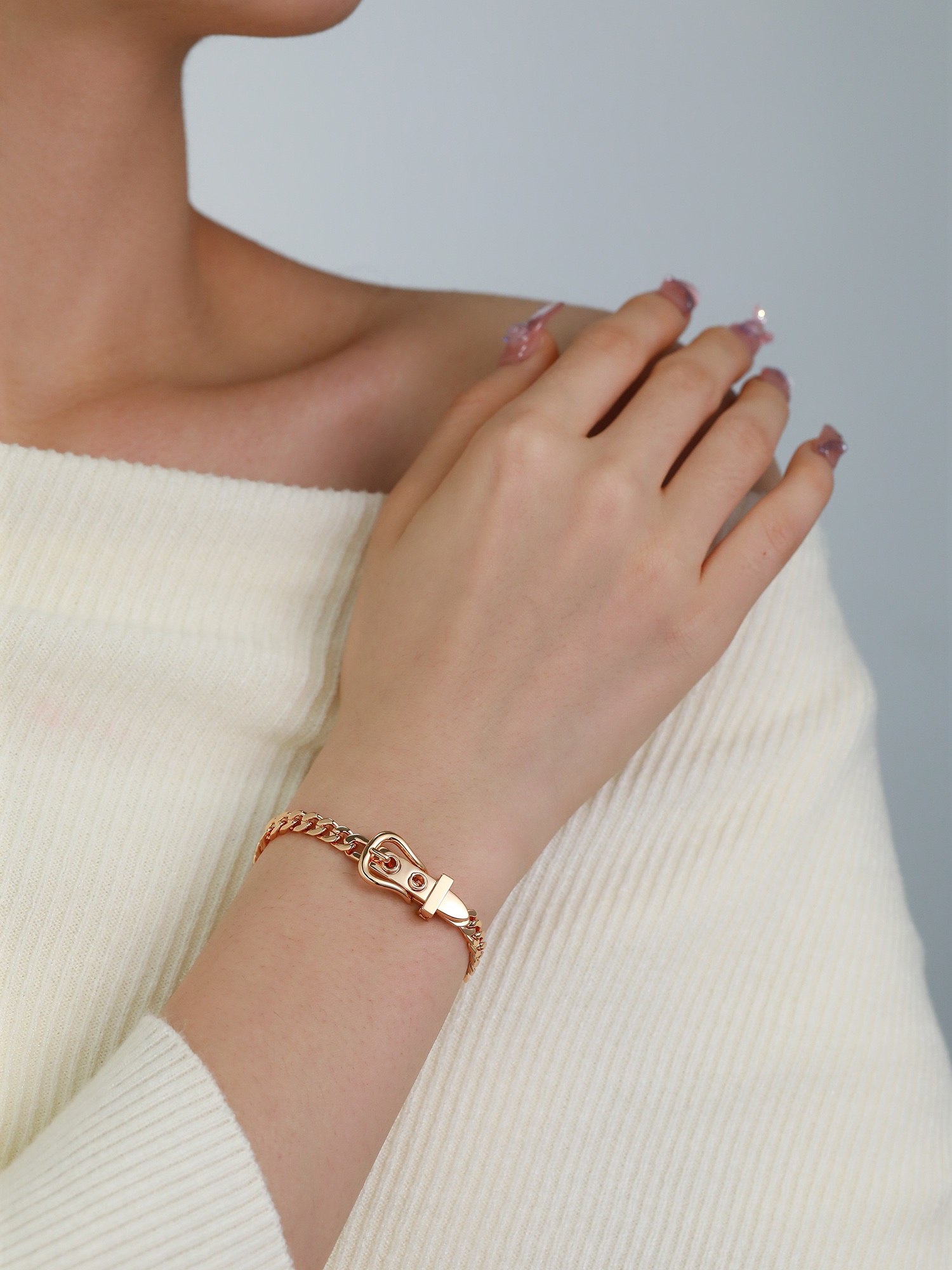 Girl's version belt buckle diamond free bracelet