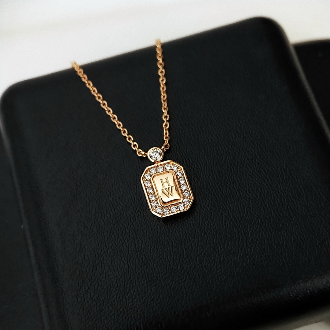 Mini HW perfume bottle necklace