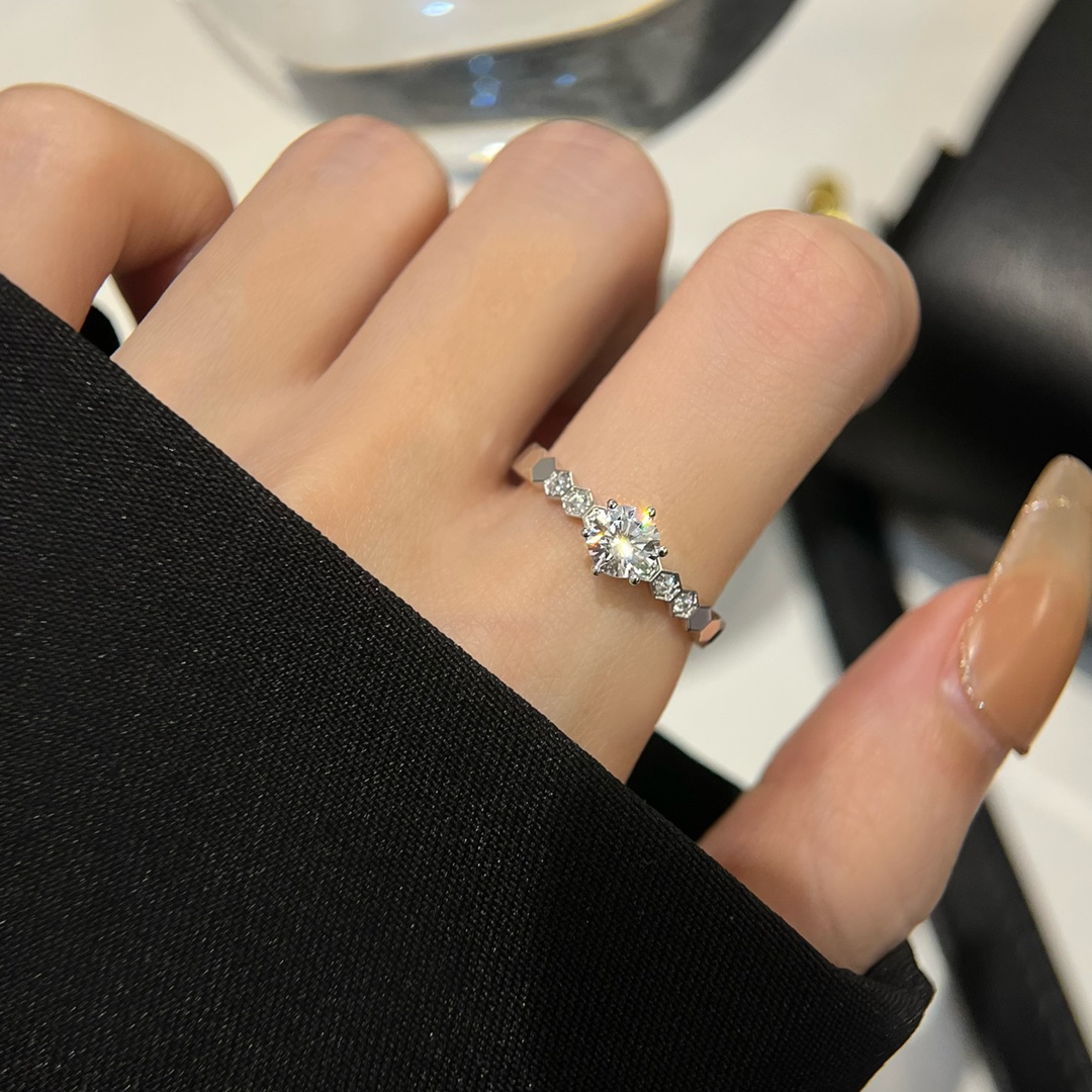 CHUAMET honeycomb main diamond 50 point ring (2.5mm stackable)