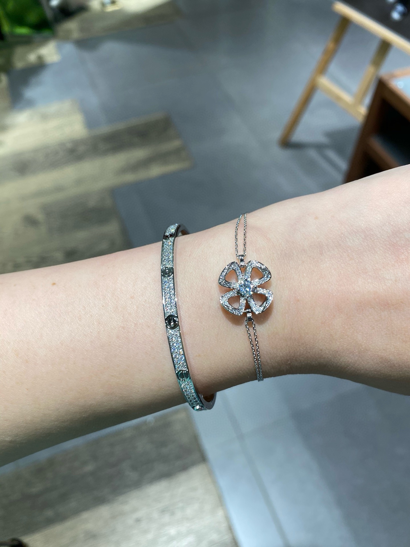 Fiorever Blooming Flower Bracelet