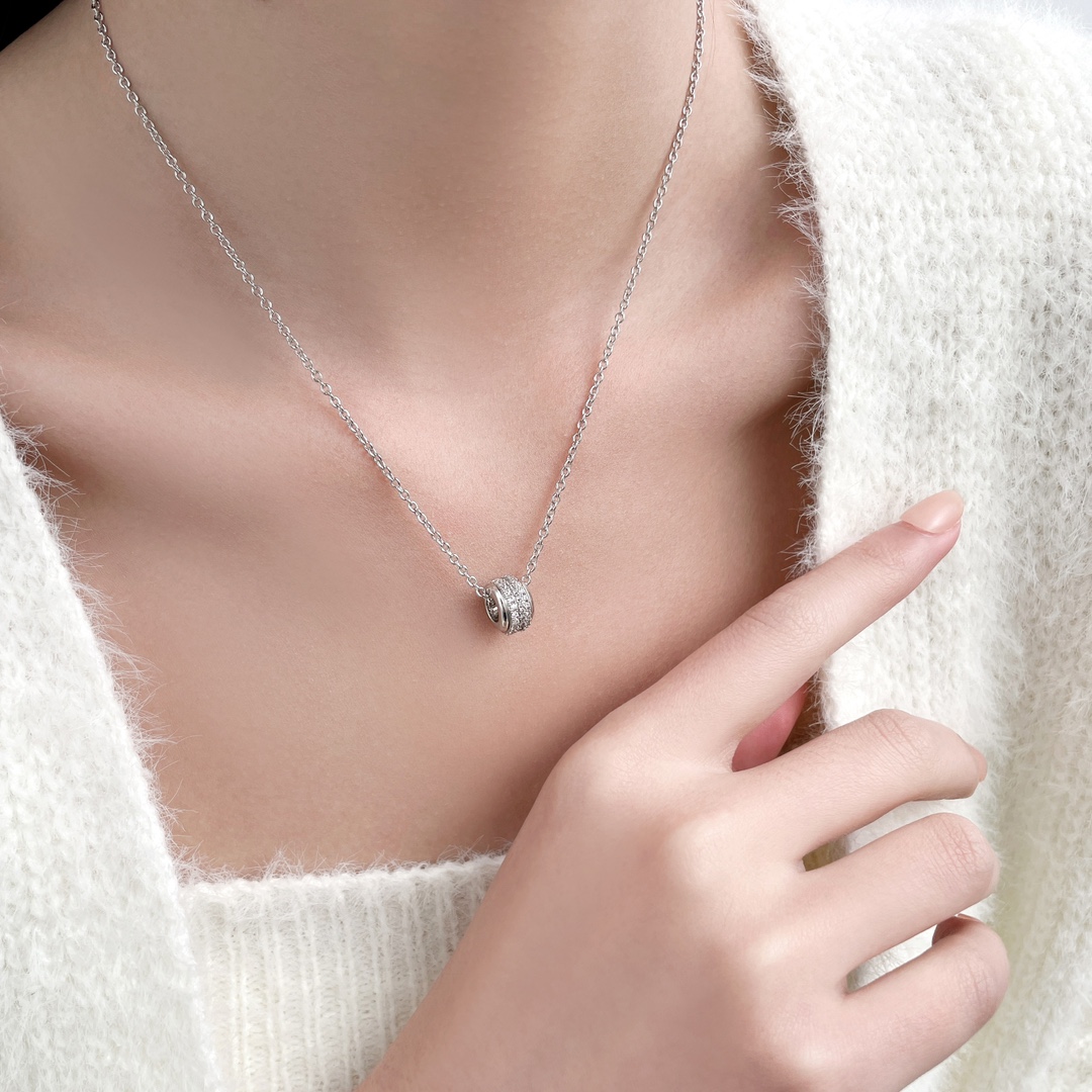 Count Possession comes to run 3 rounds of diamond necklace