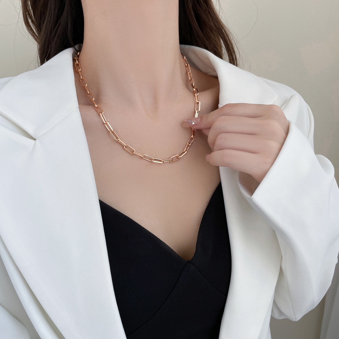 Santos series necklace