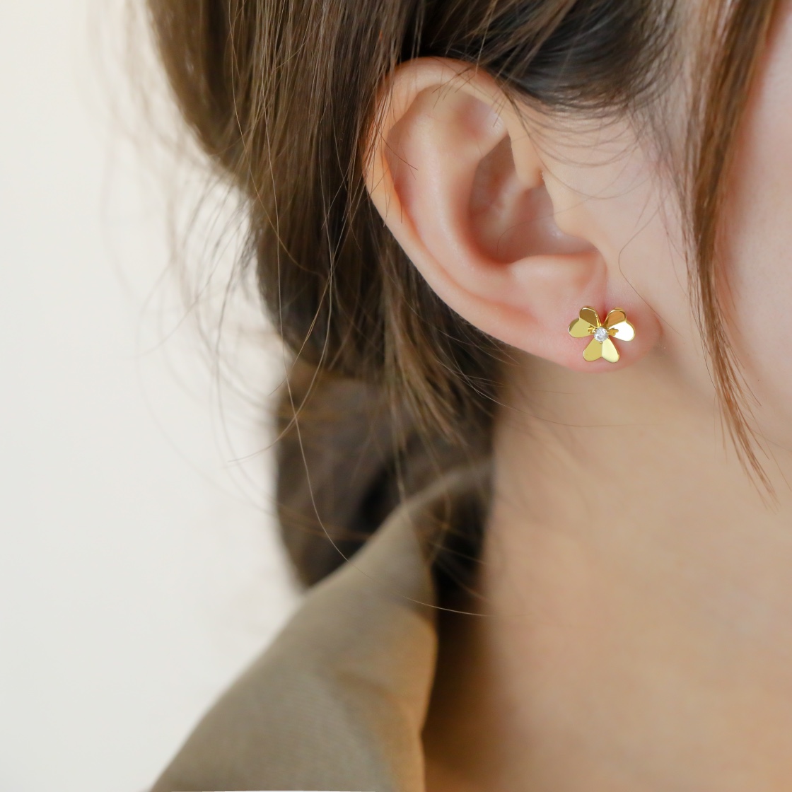 Frivole clover earrings