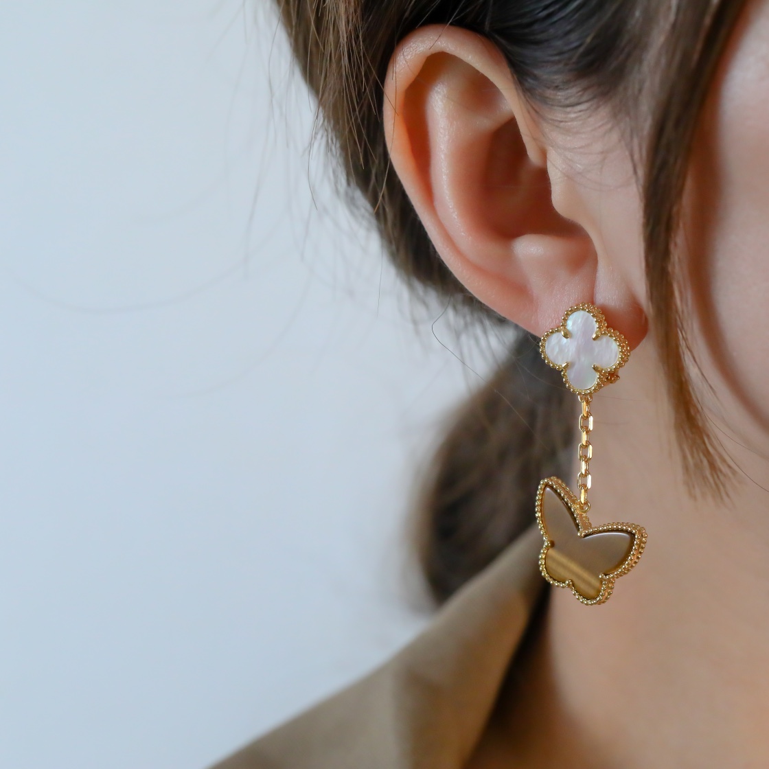 Coweye Stone Butterfly Earrings