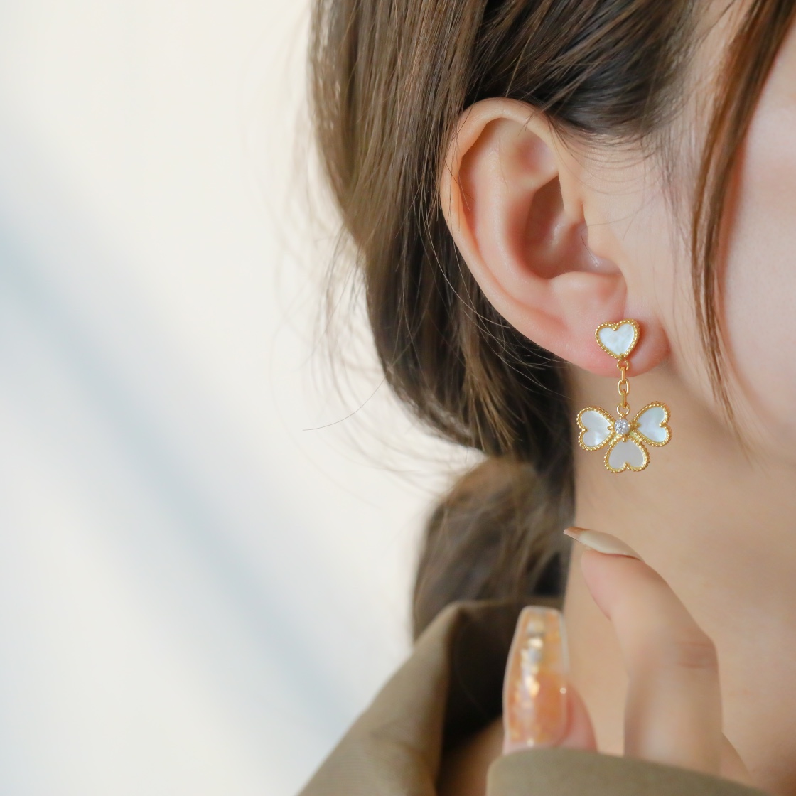 Sweet alhambra effeuillage earing