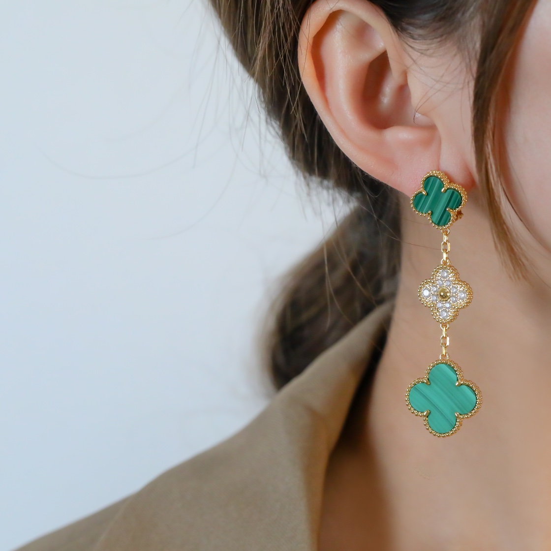 Four leaf clover diamond peacock stone three flower earrings