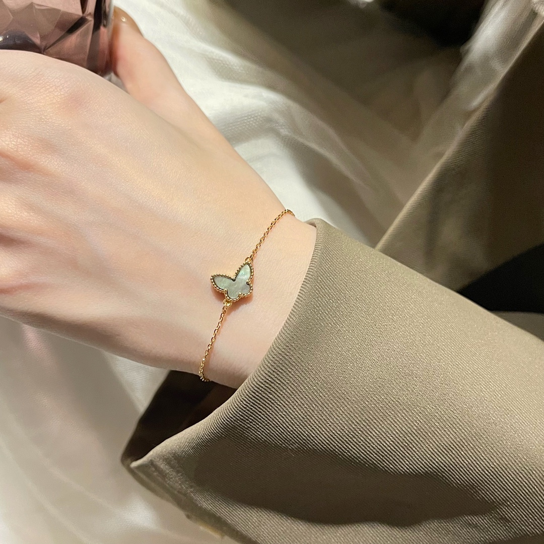 Mini Grey Beimu Butterfly Bracelet