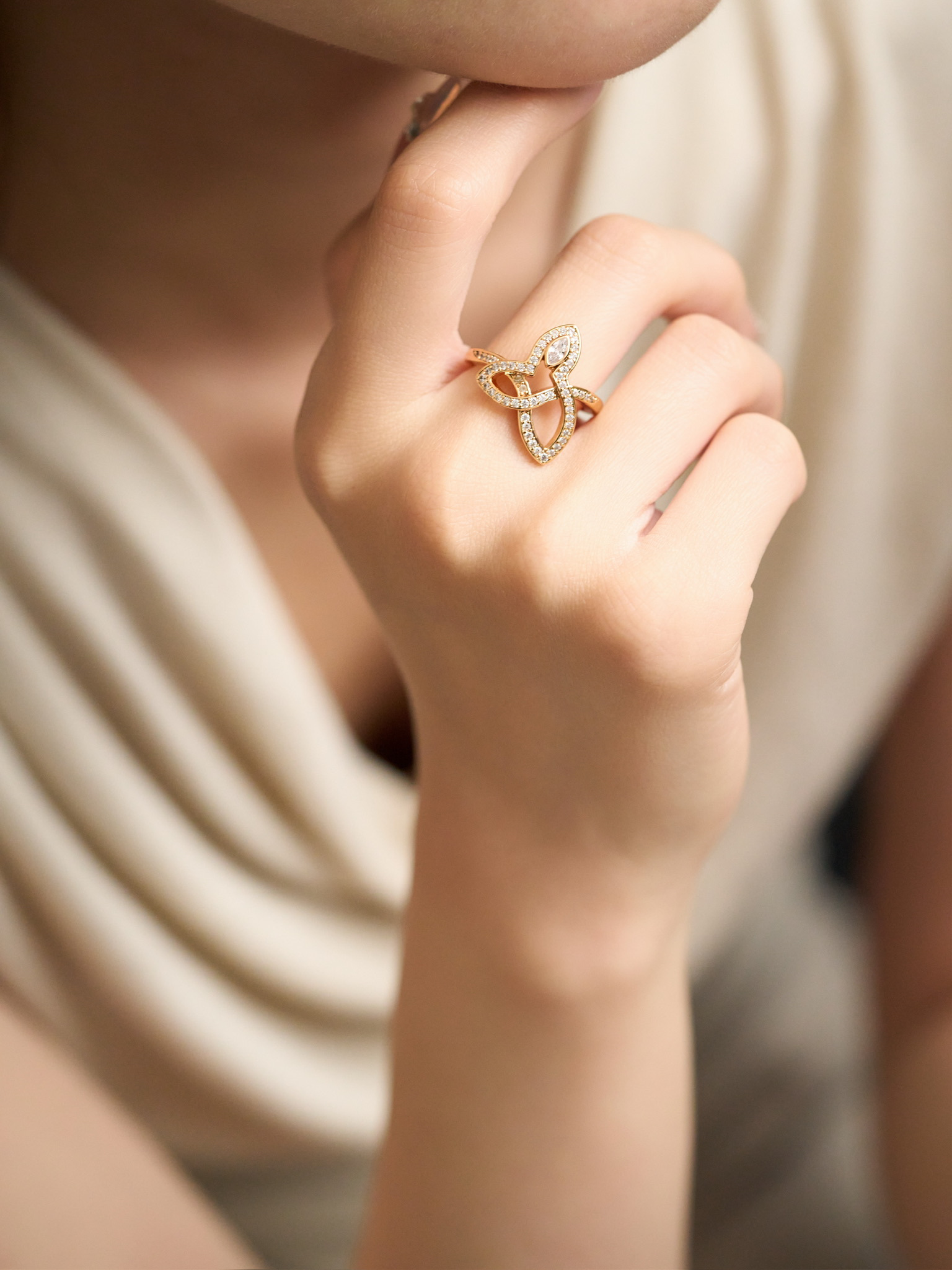 HW Clover Ring