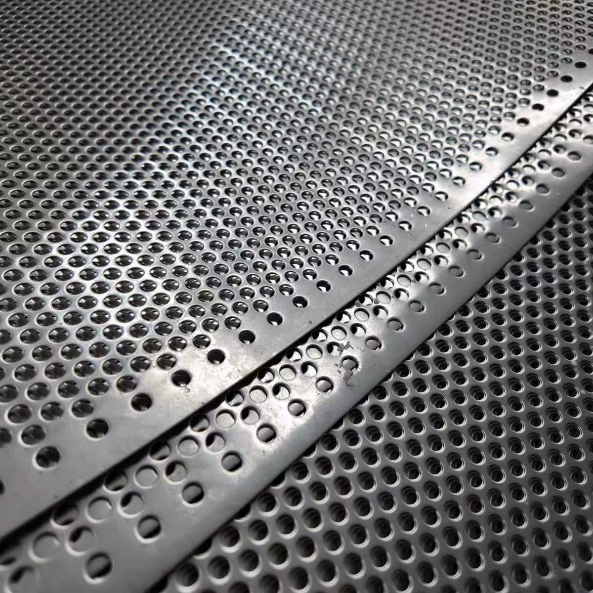 1mm/2mm/3mm Thick Galvanized Round Hole Perforated Steel Sheet: Engineering Selection Guide