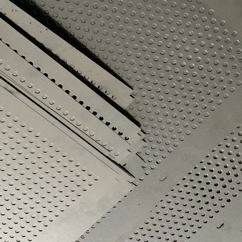 Hot Dipped Galvanized Round Hole Perforated Steel Sheet 1mm 2mm Thick: How to Choose the Right Thickness for Industrial Use