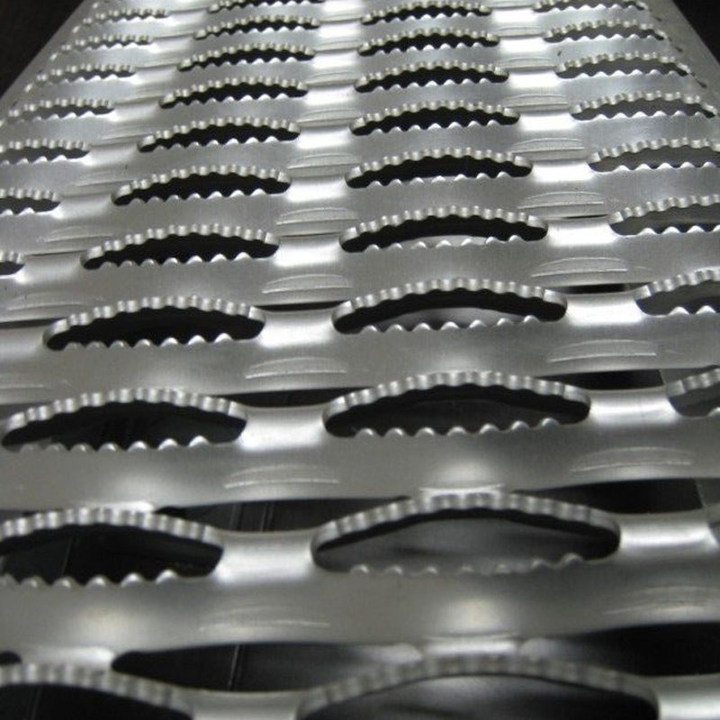 Grip Strut Walkway Gratings: Heavy-Duty Anti-Skid Plank Grating for Industrial Safety Access