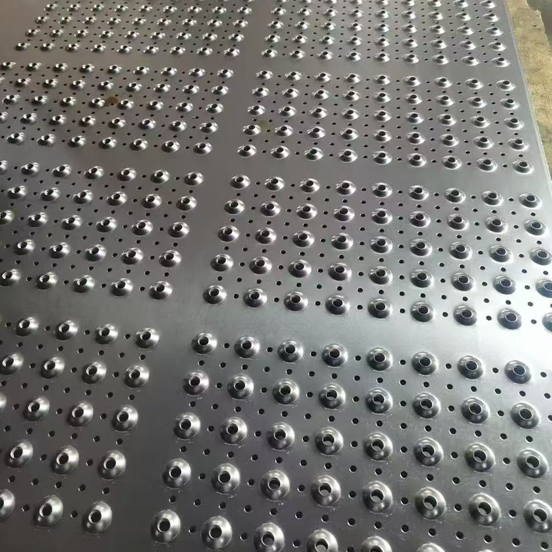 How Anti-Skid Stair Treads Improve Safety in Industrial Platforms, Walkways and Access Systems
